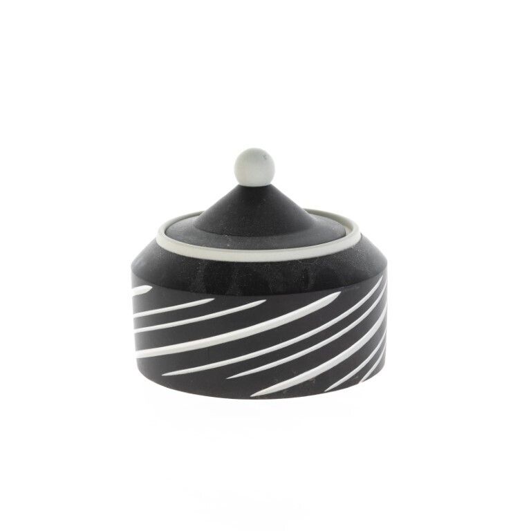 Mid Century Wedgwood Black Jasperware Porcelain Symmetry Lidded Jar photo for sale