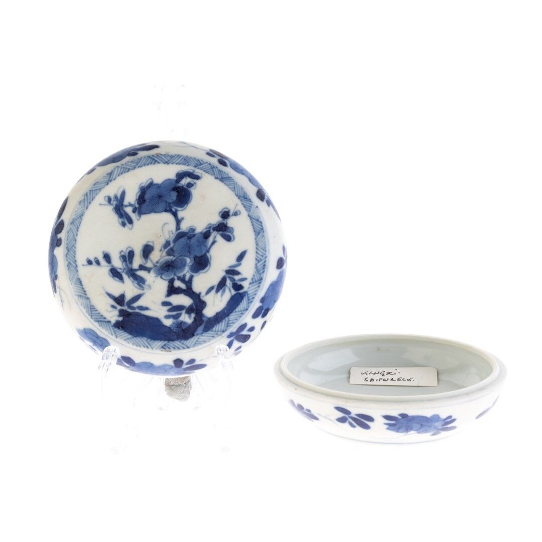 Antique Kangxi Shipwreck Blue And White Chinese Porcelain Ceramic Lidded Blossoms Box photo Home Decor
