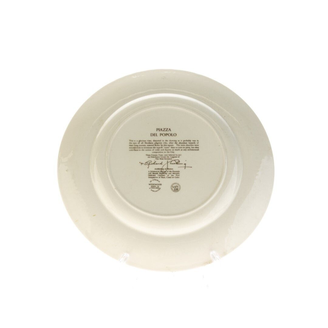 Late Art Deco Wedgwood Creamware Ceramic Pottery “Piazza Del Popolo” Plate photo furniture