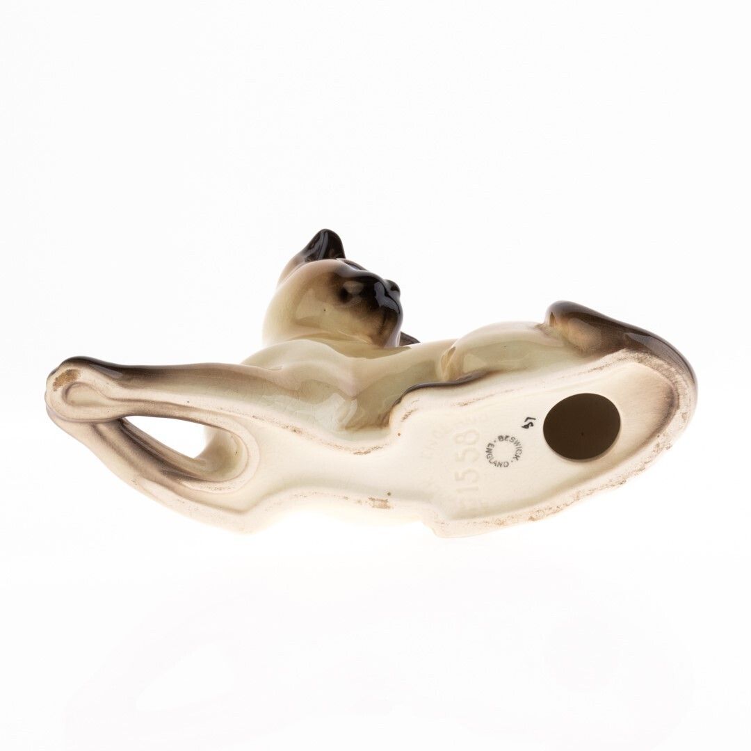 Beswick Recumbent Siamese Cat Porcelain Pottery Ceramic Figure photo furniture
