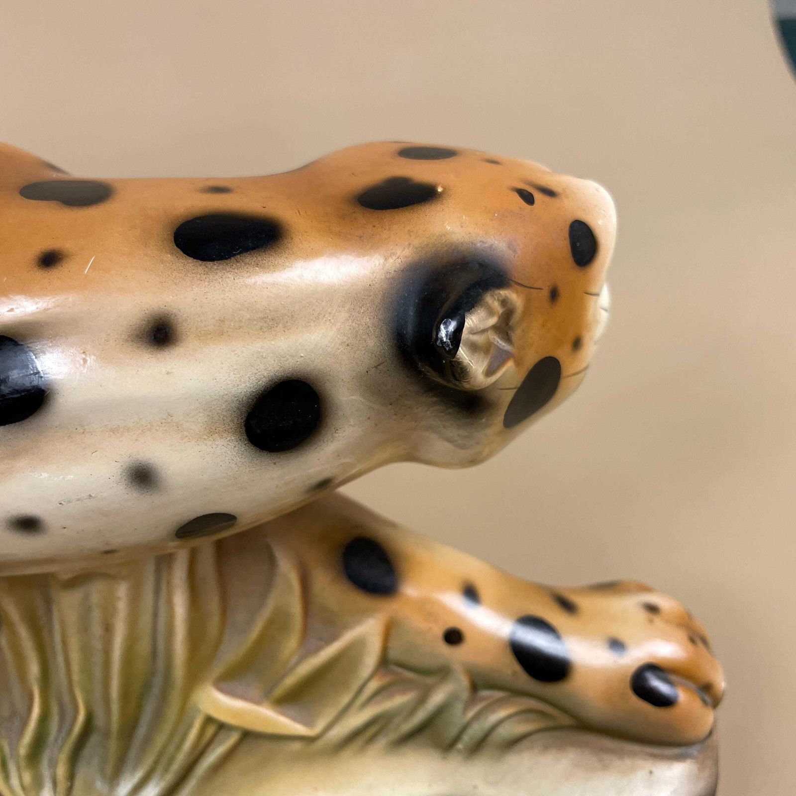 Vintage Ceramic Leopard Ornament Big Cat Display Statue Figurine Maximalist Animal Safari Cheetah Spotted photo vinterior