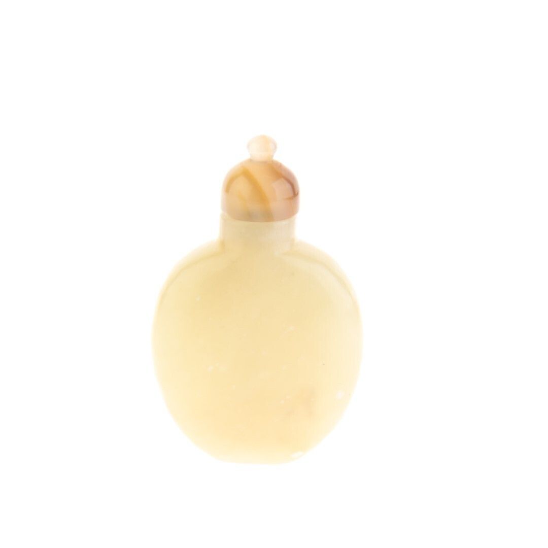Antique Chinese Qing Dynasty Period Carved Agate Snuff Bottle photo furniture
