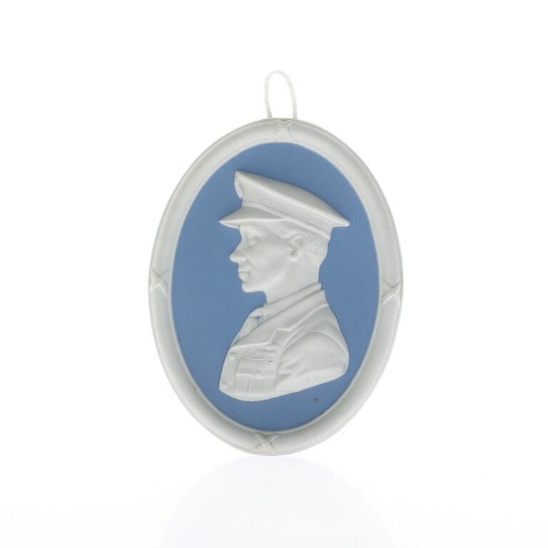 Wedgwood Blue Jasperware Ceramic Porcelain Sir Arthur Whitten Brown Portrait Medallion Plaque