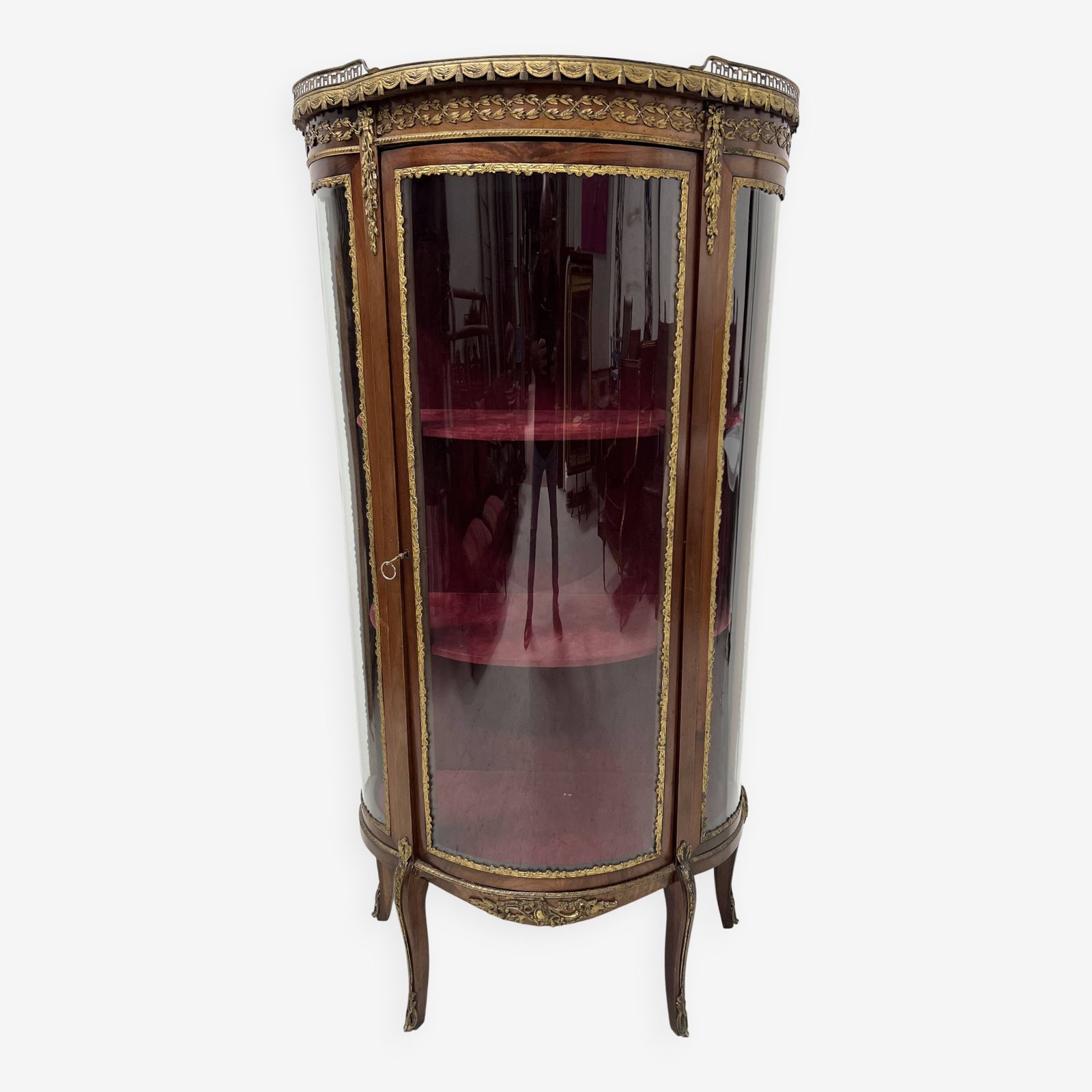 Napoleon III Style Curved Display Case In Mahogany And Veneer, 20th Century