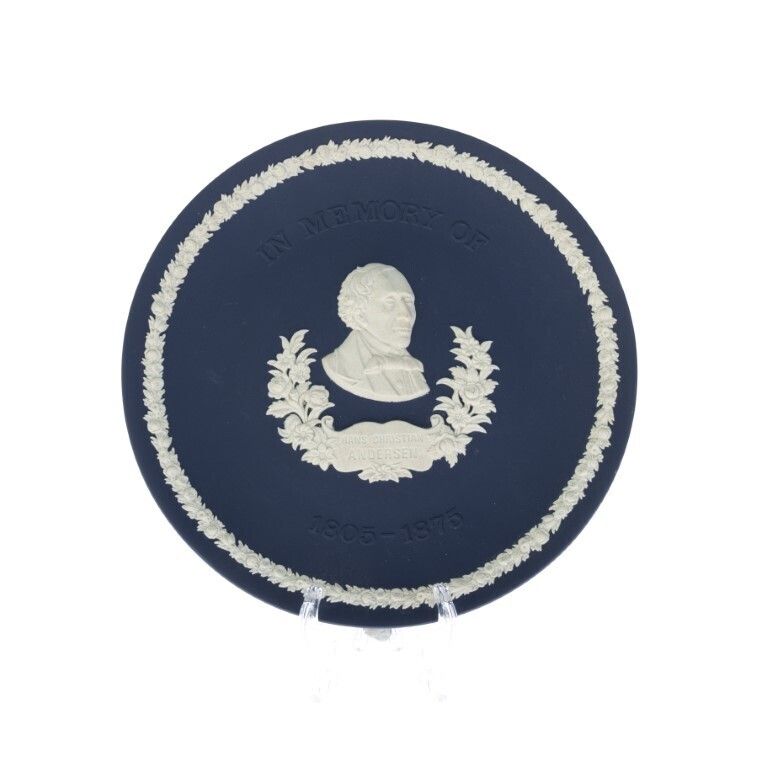 Wedgwood Portland Blue Jasperware Ceramic Porcelain Plate In Memory Of Hans Christian Anderson