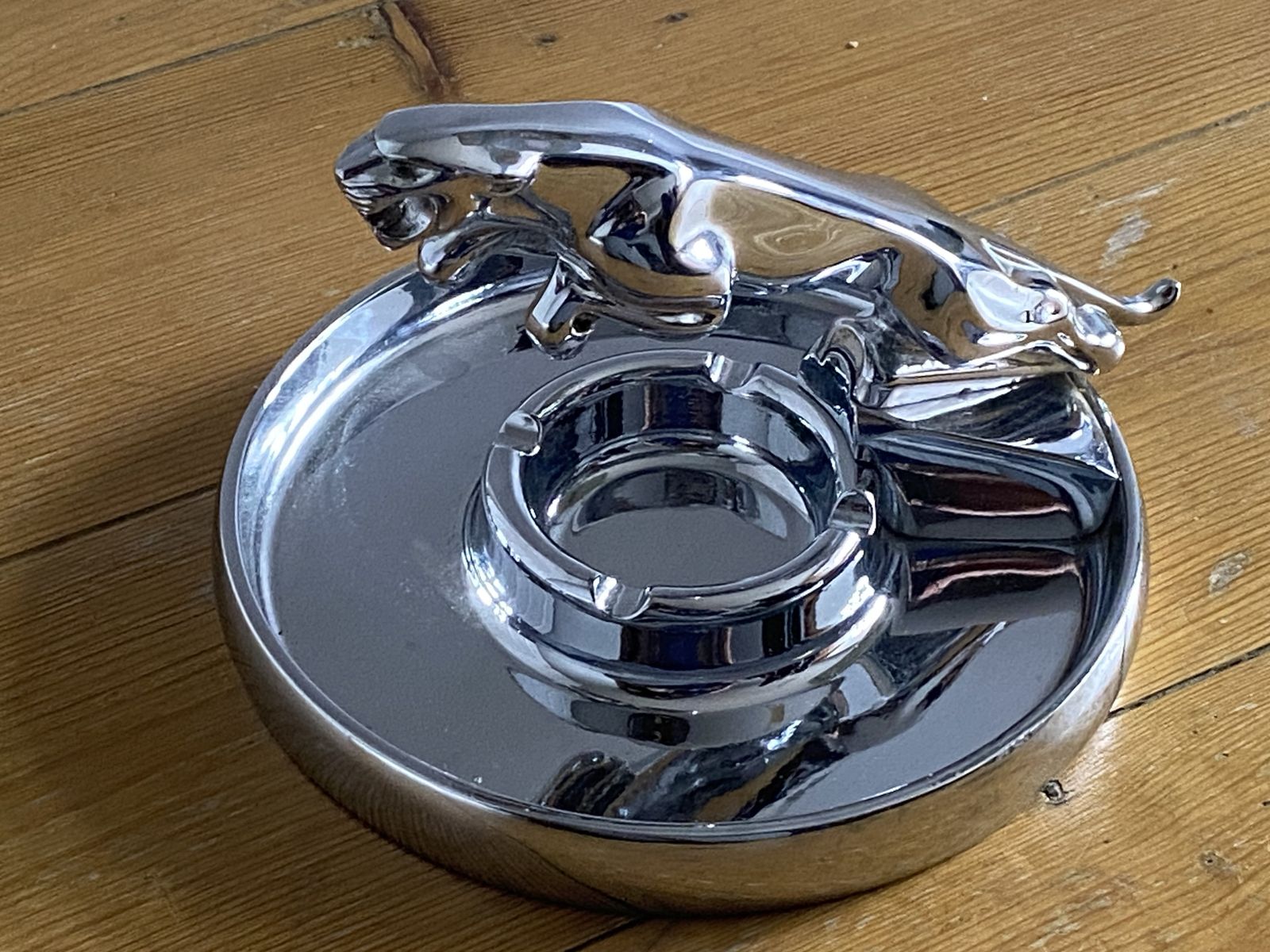 Rare 1960's Jaguar Dealership Showroom Ashtray Mascot Wilmott Breeden Mk2 Mk1 E Type Jaguar Dealer Issued Collectable I Pace Xjs Xj E Type Xj6 F Pace photo 295.0