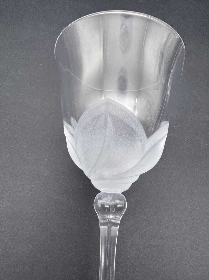 Set Of 4 Cristal D’arques J G Durand Frosted Wine Glasses Petal Design photo 78.0