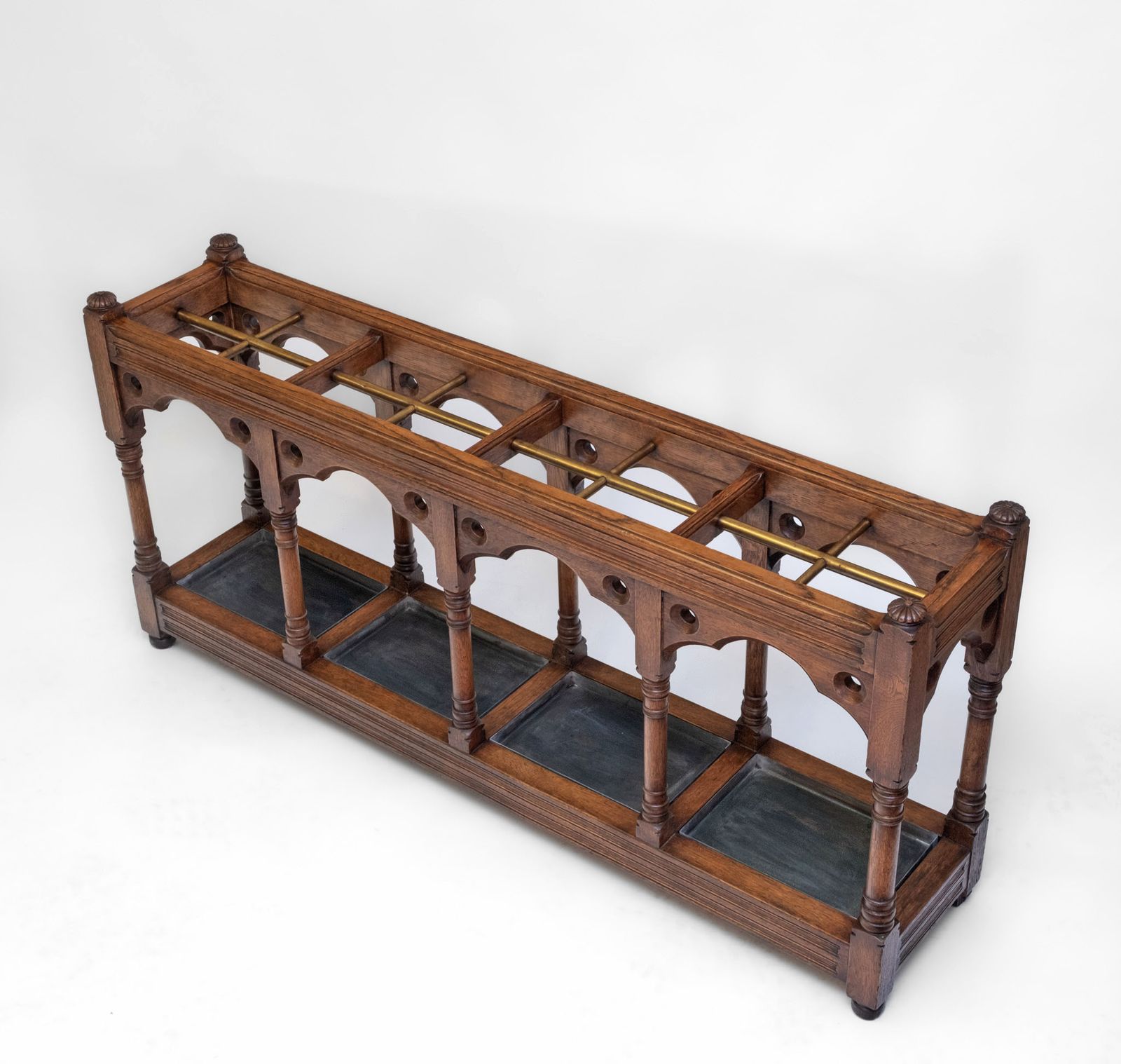 photo vintage Impressive Victorian Gothic Revival Country House Oak Umbrella Stick Stand