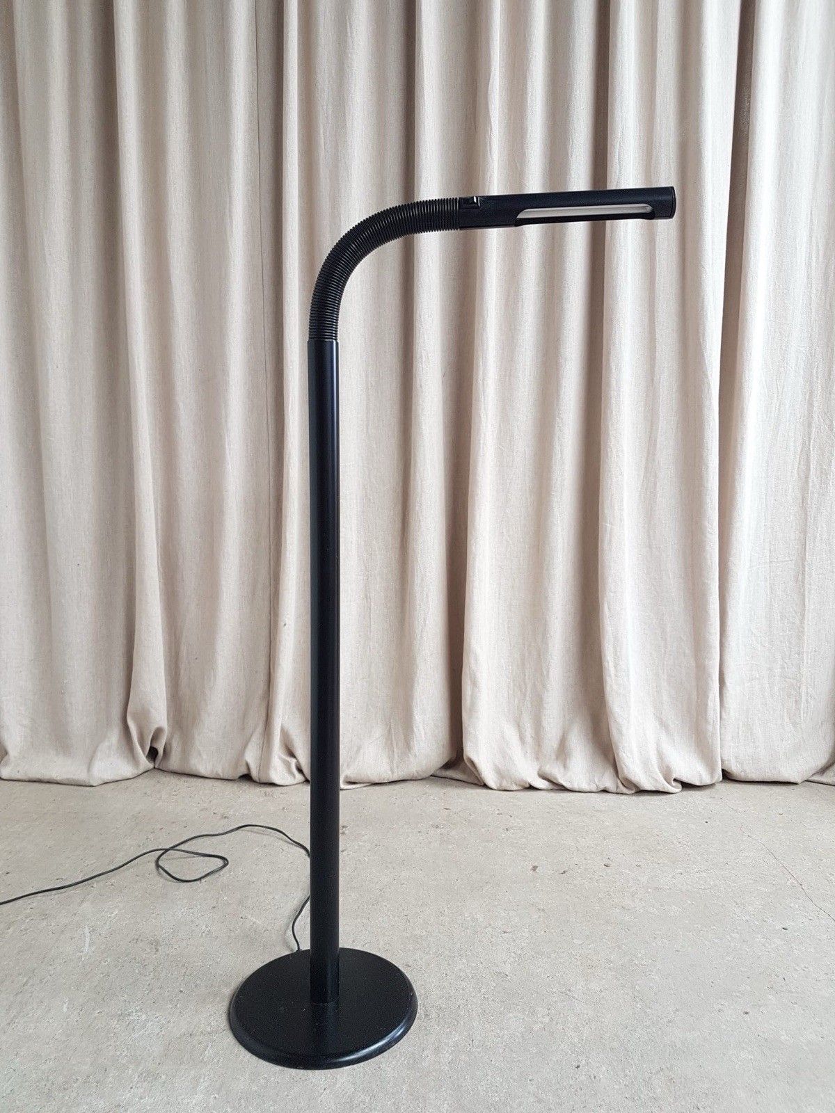 Vtg Late Mid Century Floor Danish Bendy Cobra Floor Lamp By A/S Lyfa R877 photo for sale