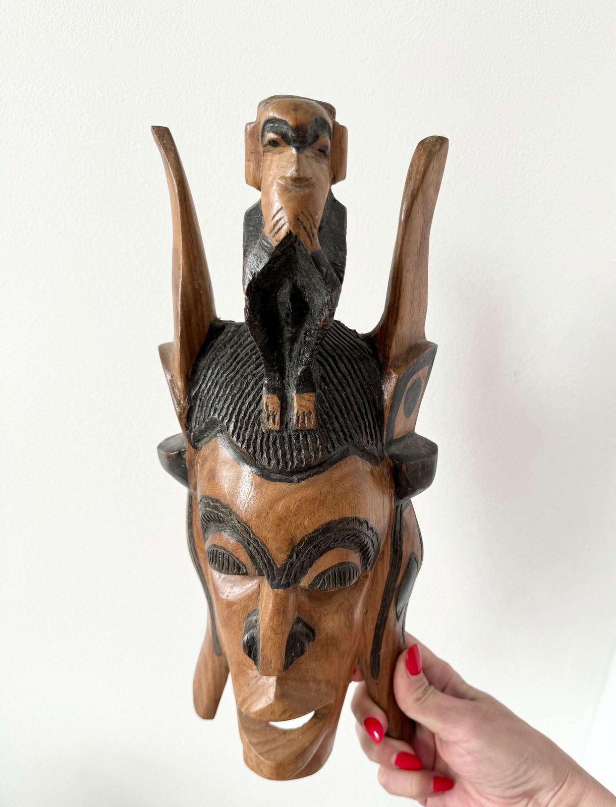 Vintage African Wooden Mask, African Folk Art, Wooden Wall Decor photo vinterior