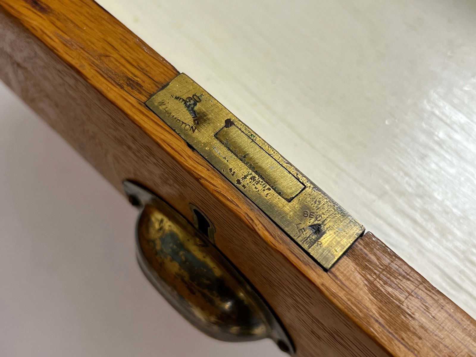 photo buy Mid Century, Oak Dining Table, Mid 20th Century