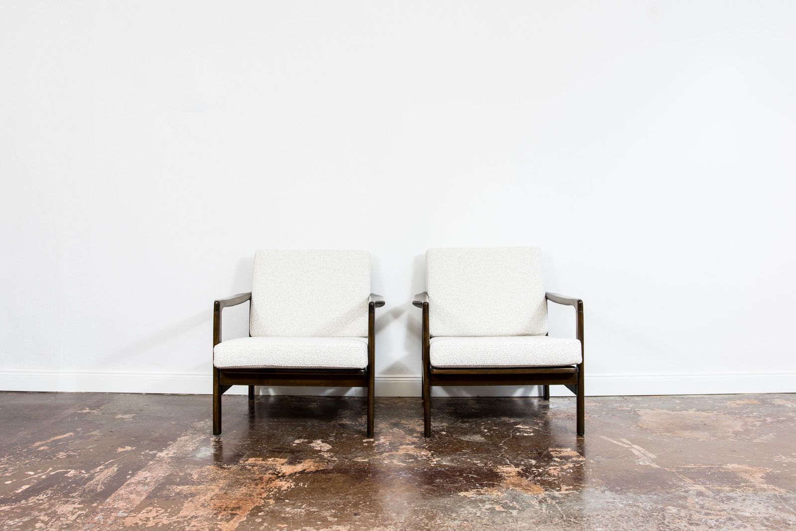 Mid Century Modern Armchairs By Zenon Bączyk, 1960's, Set Of 2 photo Furniture