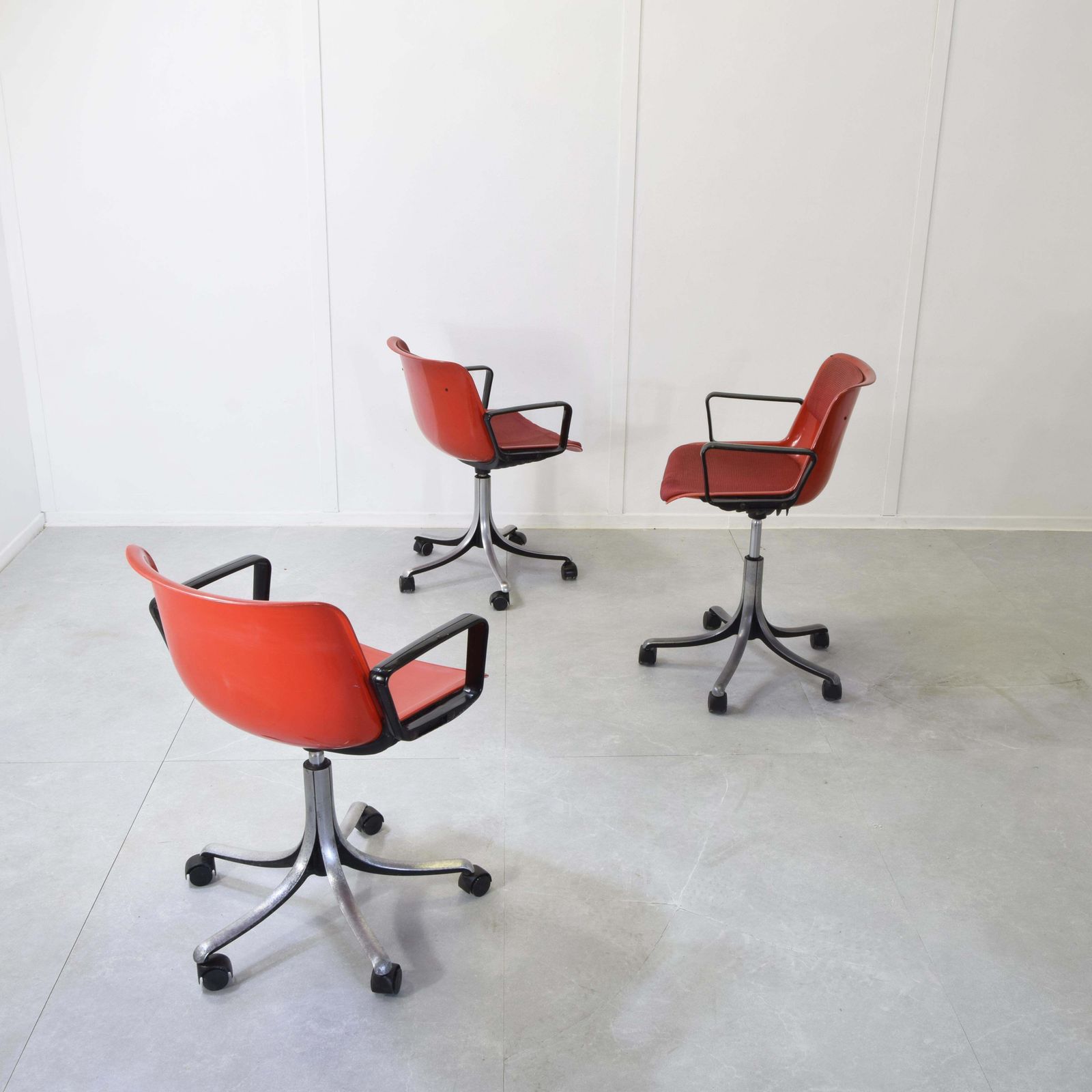 Osvaldo Borsani Tree Chairs Mod. Modus For Tecno 1970s. photo for sale