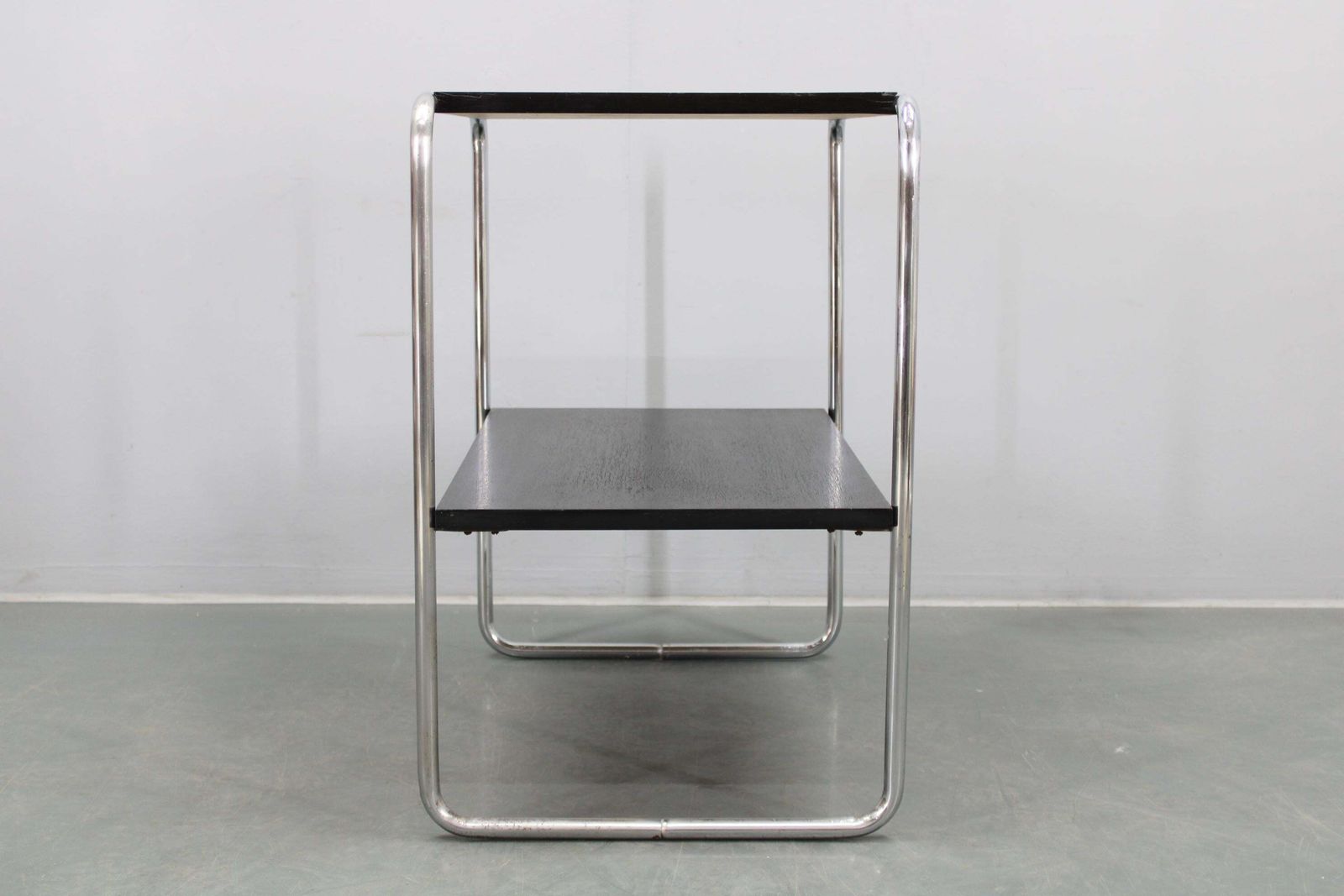 photo vinterior 1930s Marcel Breuer Bauhaus Tubular Console Table, Model B12, Czechoslovakia