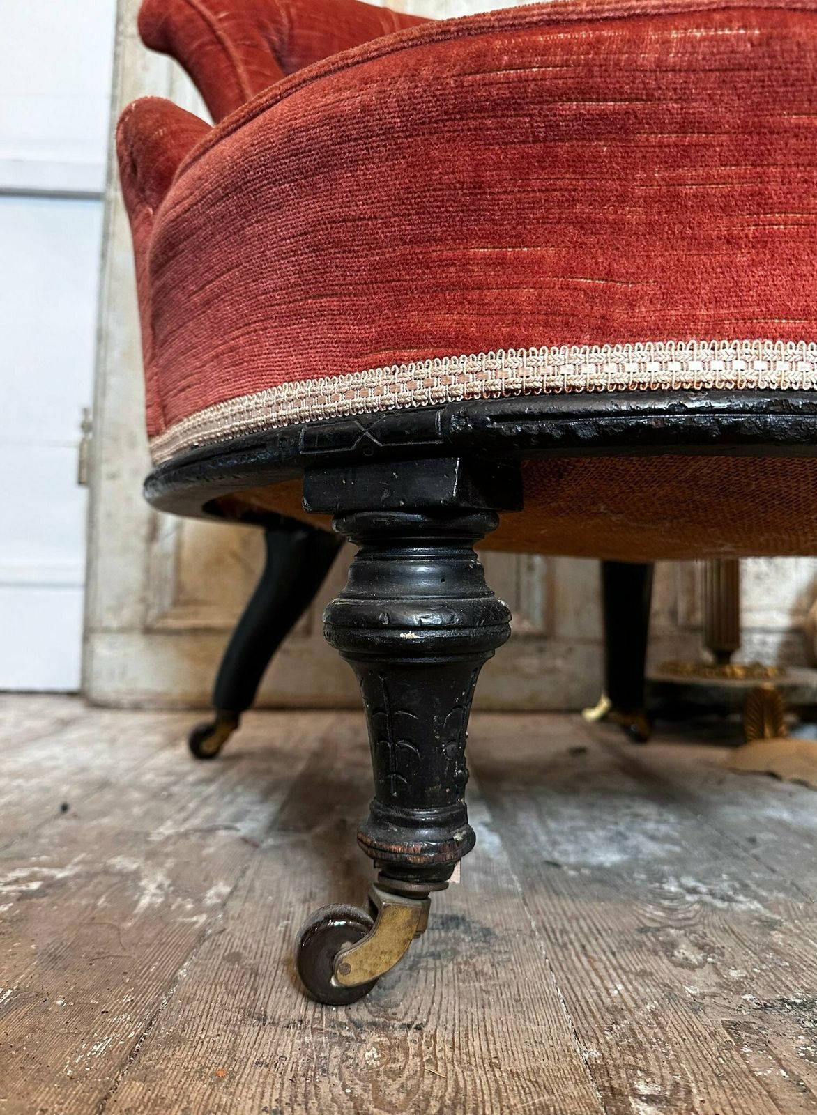Antique Petite English Victorian Nursing Chair W/ Button Back Upholstery photo vinterior