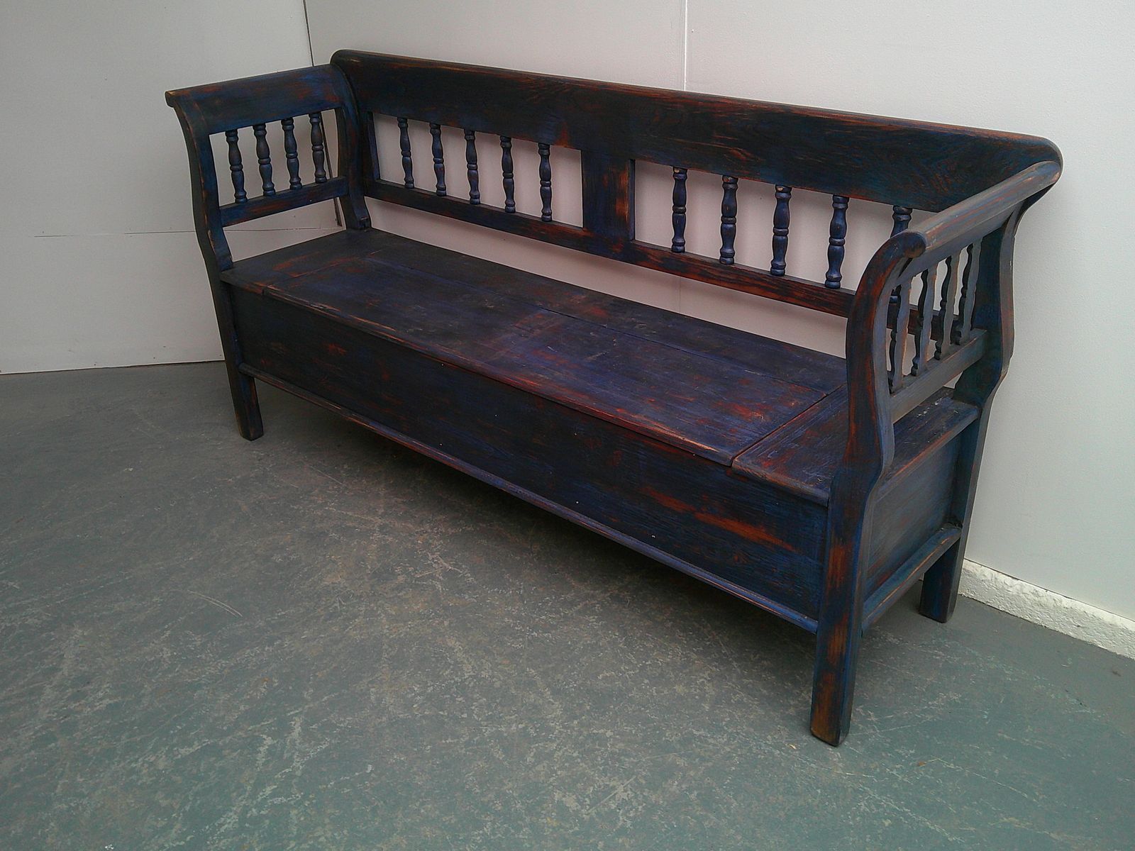 A Cracking Painted Royal Blue & Red Antique Pine 3 Seater Box Settle