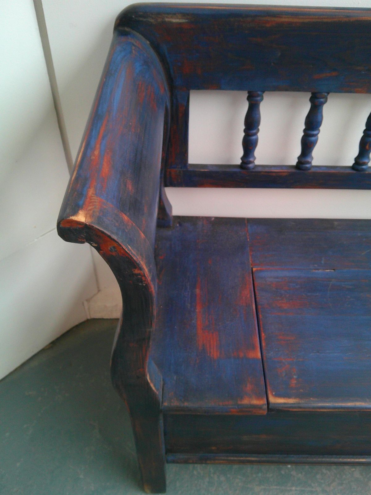 A Cracking Painted Royal Blue & Red Antique Pine 3 Seater Box Settle photo 595.0