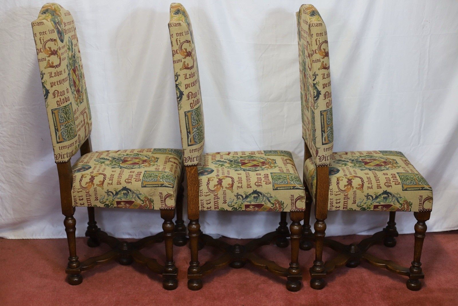 Taylor&Co Stunning Set Of Eight Oak Upholstered Dining Chairs photo vintage