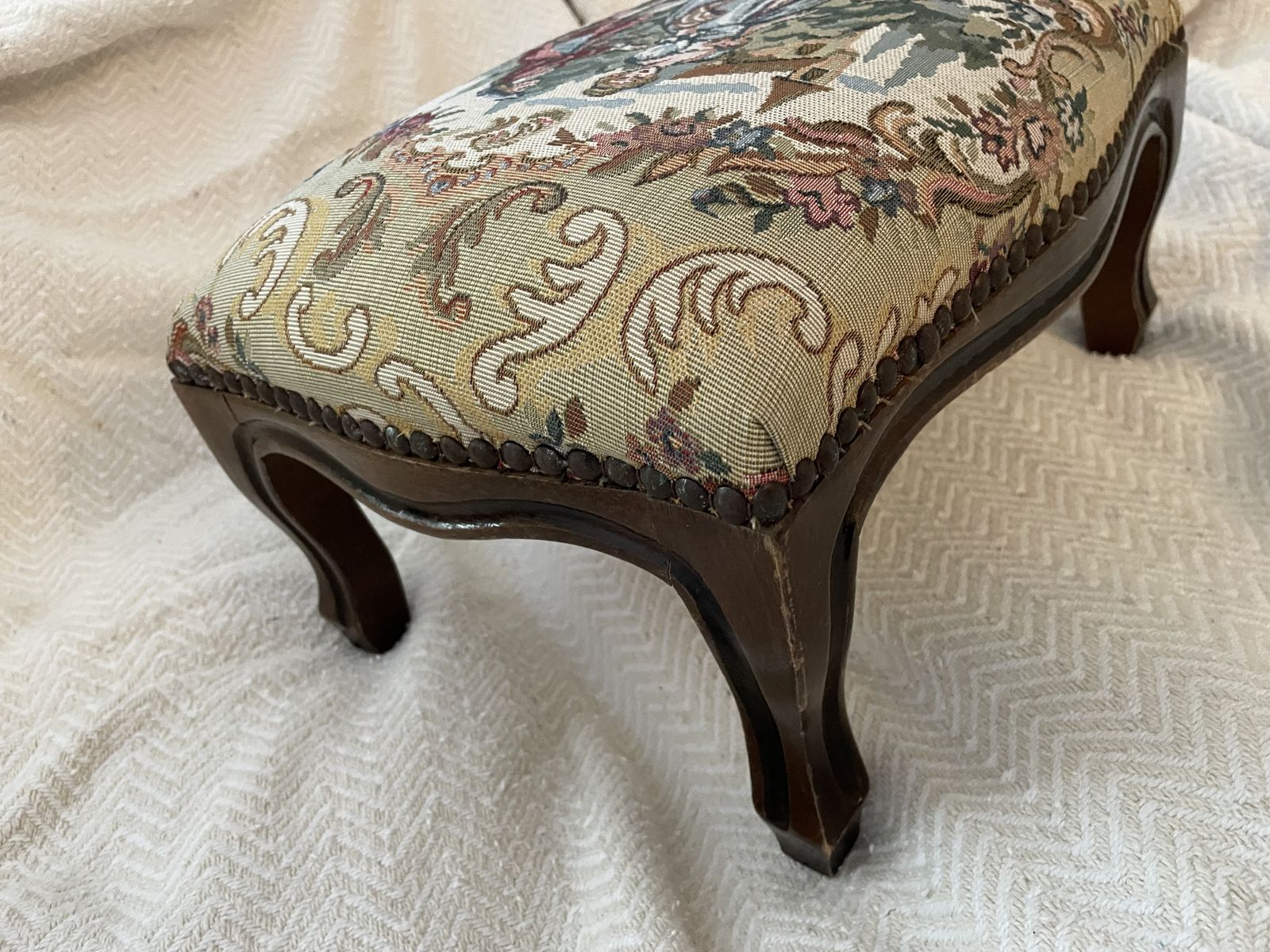 Vintage Prince And Princess Tapestry Footstool photo 200.0