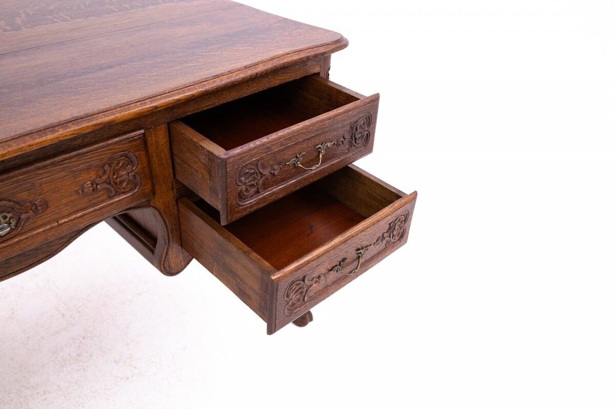 Antique Double Sided Desk, France, Around 1880. After Renovation. photo vinterior