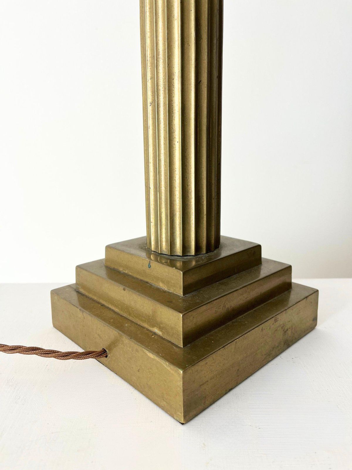 Minimalist Brass Column Lamp With A Stylised Geometric Form, Rewired And Pat Tested, 20th Century Accent Light photo vinterior