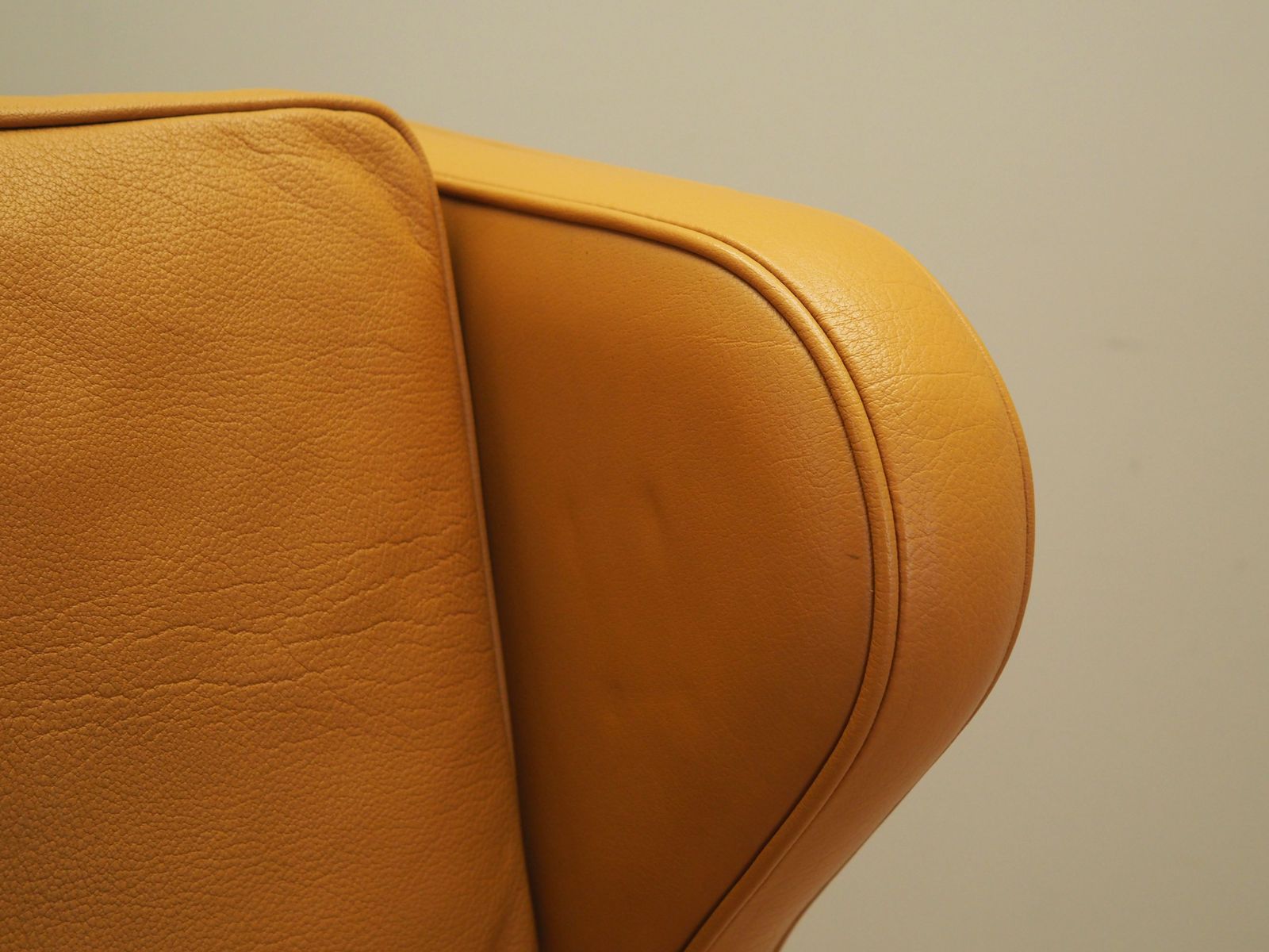 photo vinterior Orange Armchair, Danish Design, 1970s, Production: Denmark