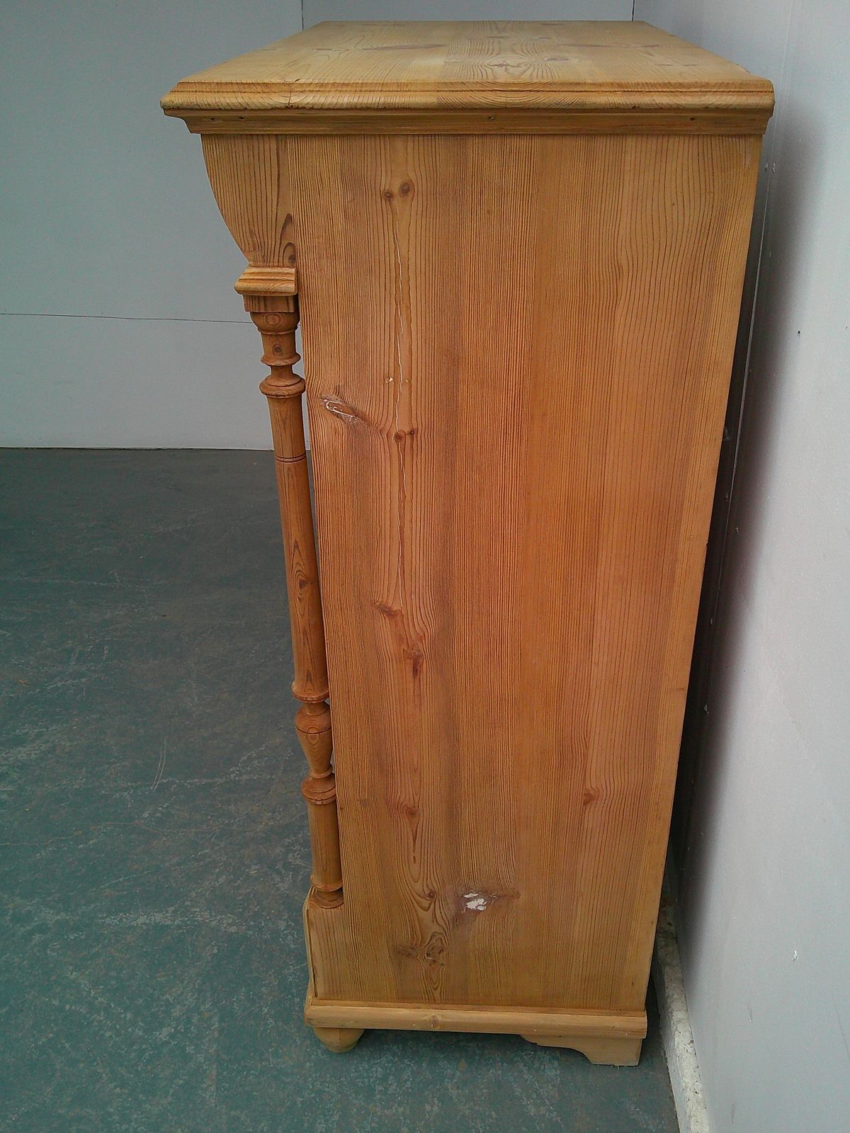 photo furniture A Super Victorian Pine Ladies Make Up Chest Of Drawers To Wax / Paint