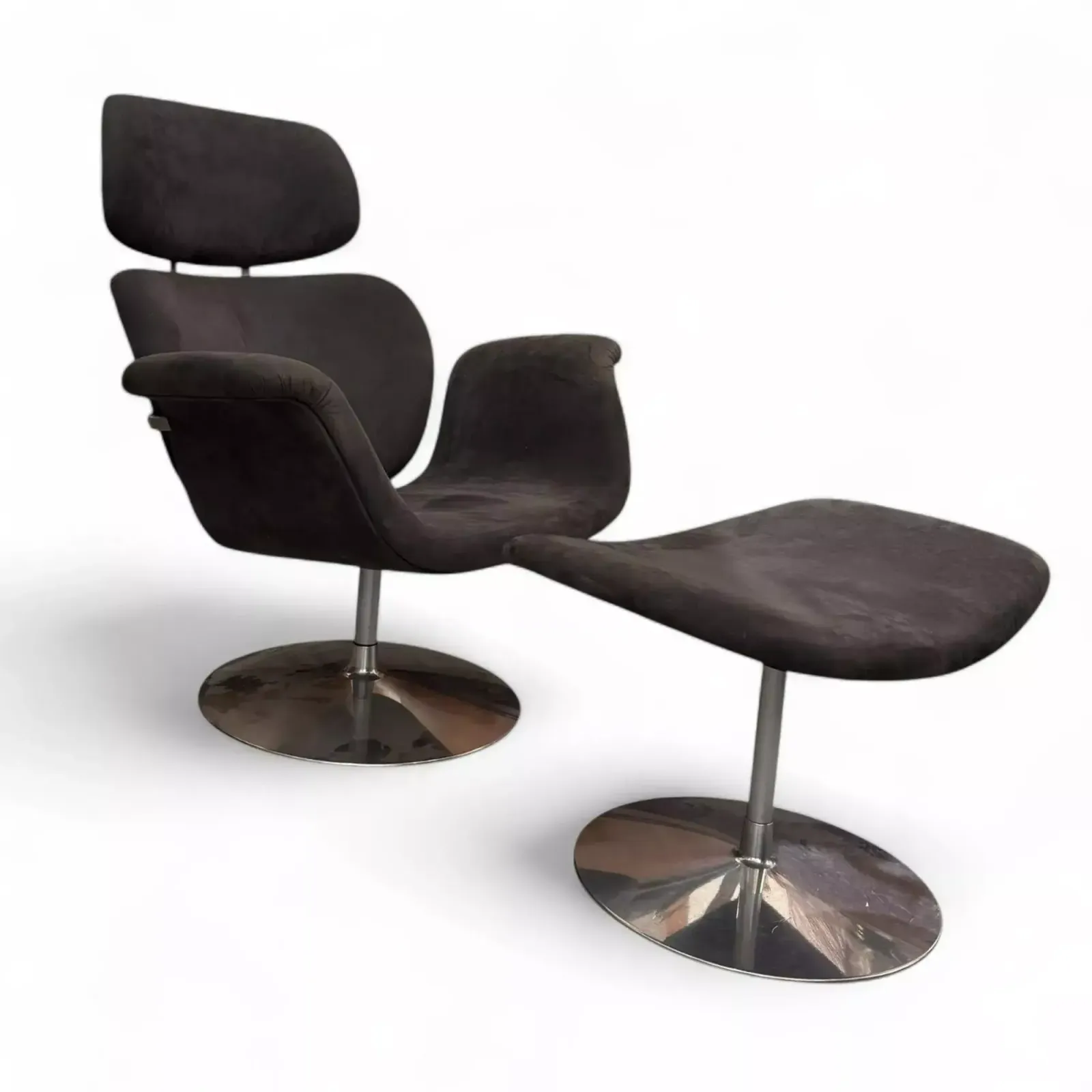 photo for sale Tulipe Armchair Model F545 By Pierre Paulin, Published By Artifort, Circa 1970