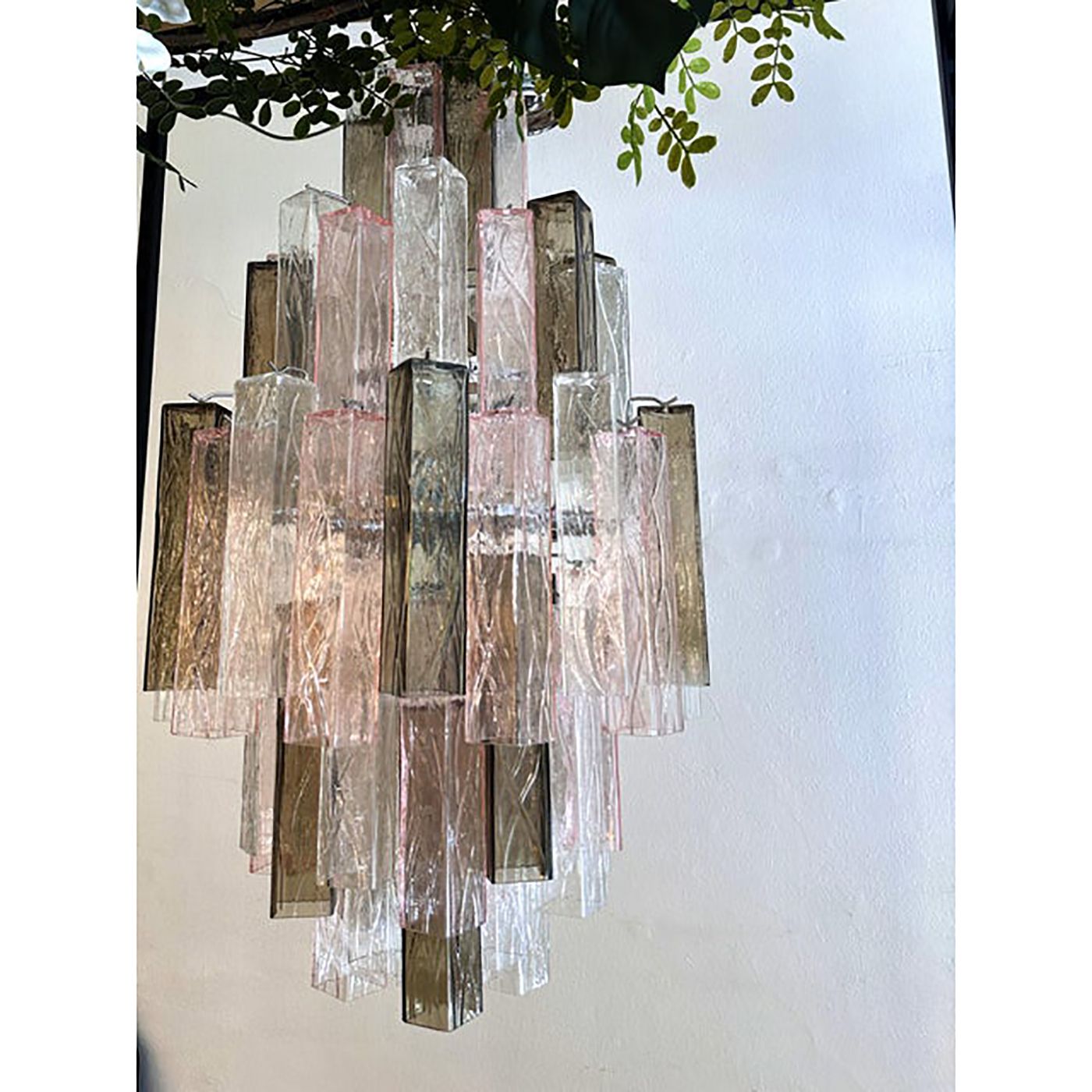 Contemporary Pink And Fumè “Squared Bark” Murano Glass Chandelier photo 14900.0