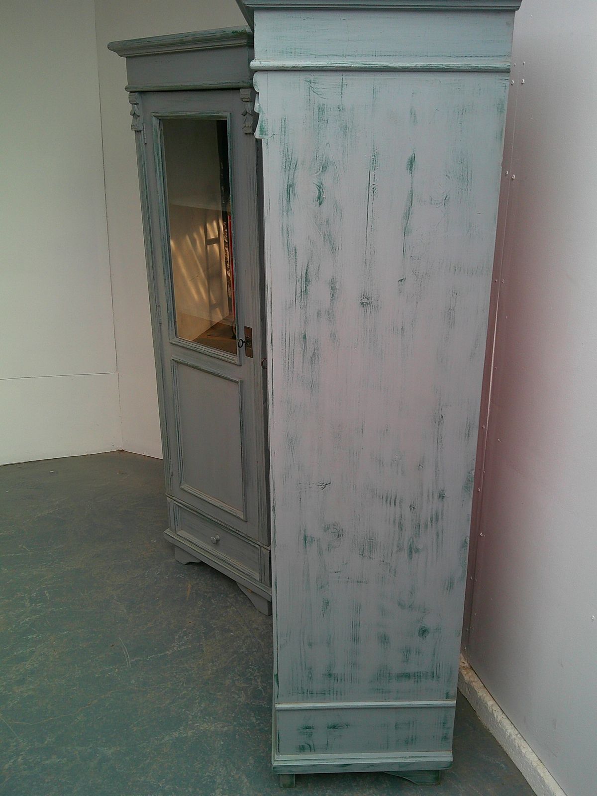 A Cracking Pair Of Light Grey Antique Pine Kitchen / Bathroom Display Cabinets photo vinterior