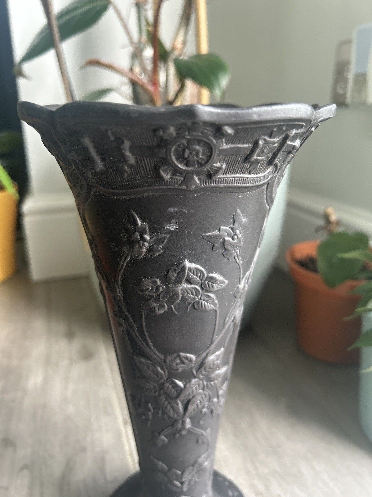 photo vintage Wedgwood Basalt Vase Pair Black Jasperware Wedgwood Conical Grand Vases