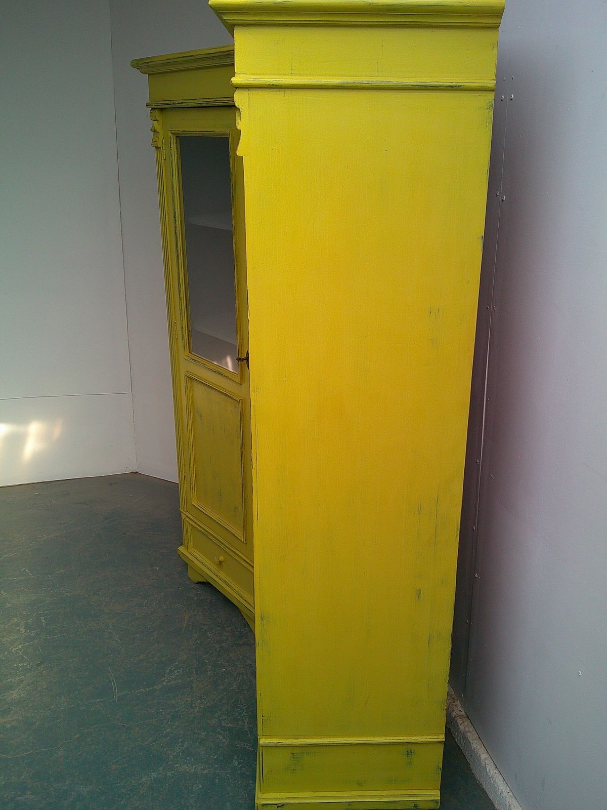 photo furniture A Cracking Pair Of Yellow Antique Pine Kitchen / Bathroom Display Cabinets