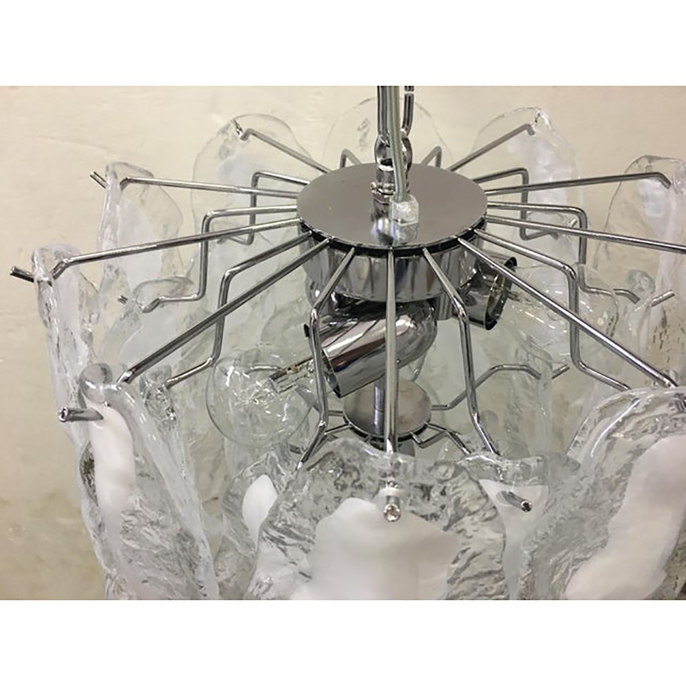 Modern Murano Glass "Fiamma" Italian Chandelier In Venini Style photo furniture