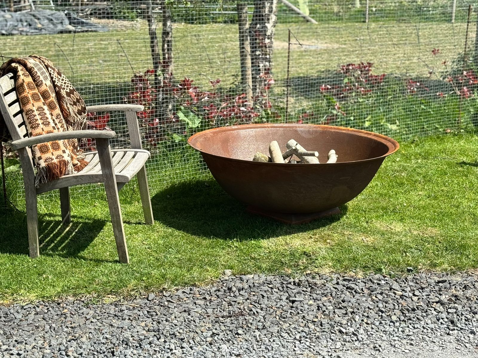 Large 4ft Natural Cast Iron Garden Fire Pit With A Rust Patina photo vintage