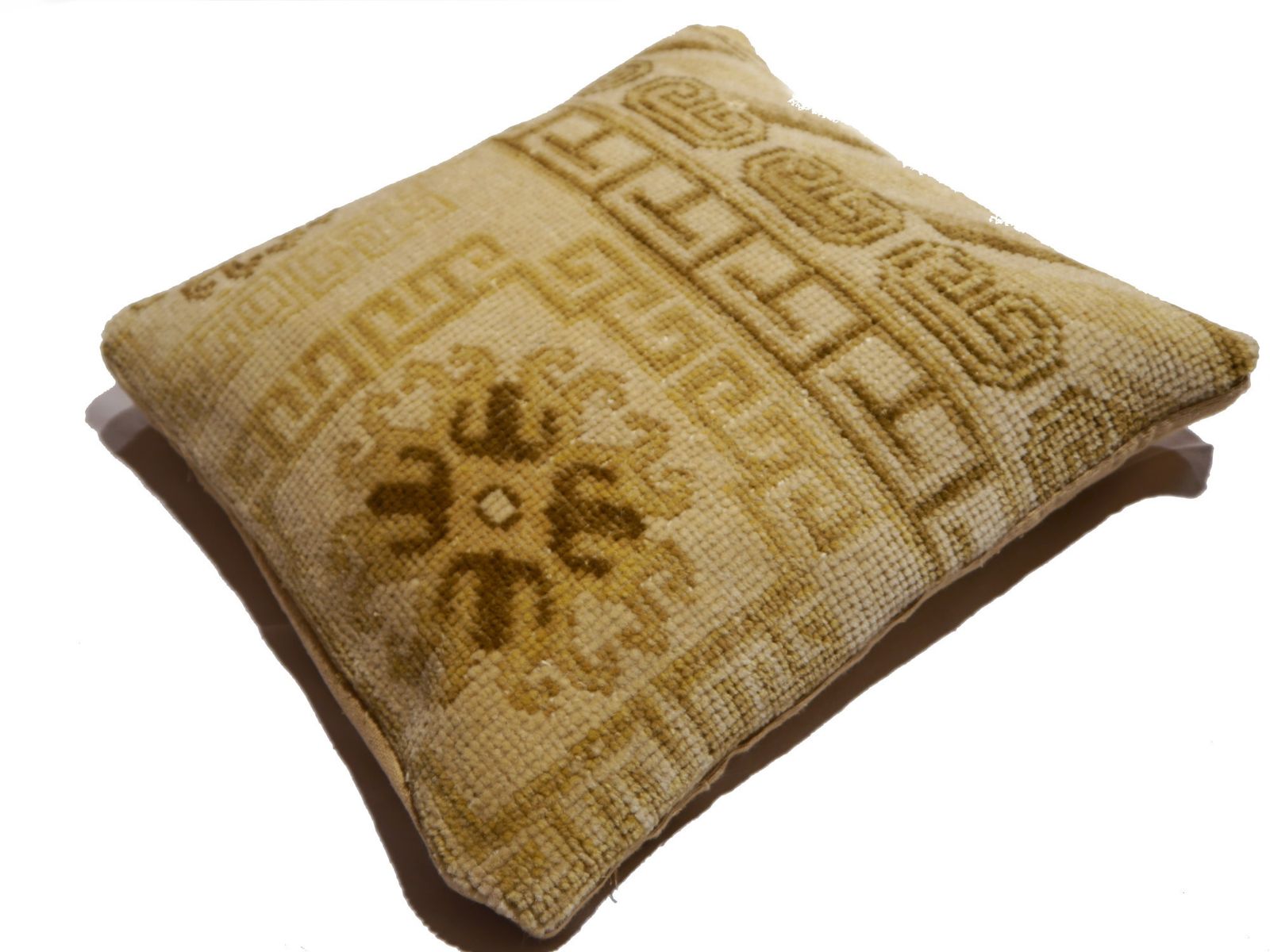 Khotan Samarkand Decorative Hand Knotted Rug Pillow Cover photo vinterior