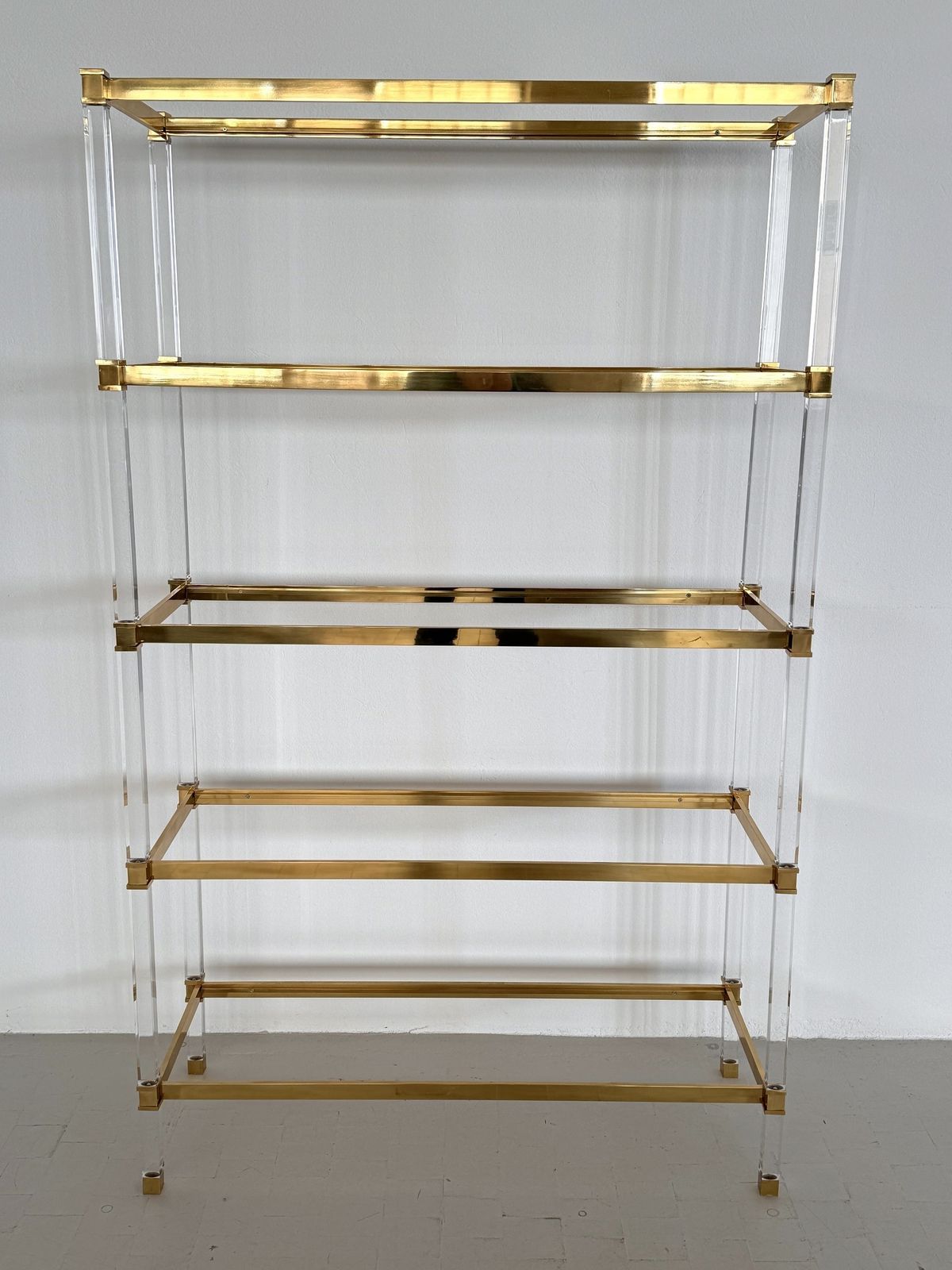 Large Italian Midcentury Shelf In Lucite And Glass, 1980s photo furniture