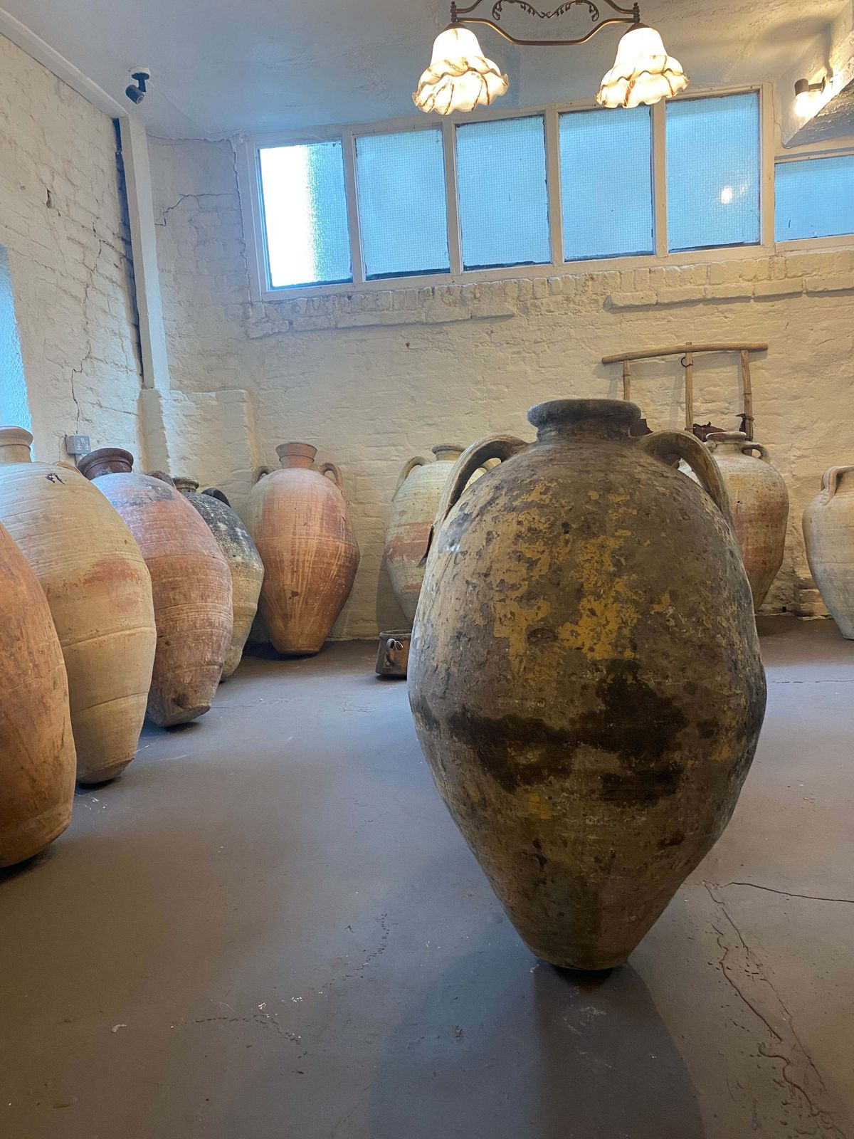 Qita – 19th Century Tunisian Olive Pot photo furniture
