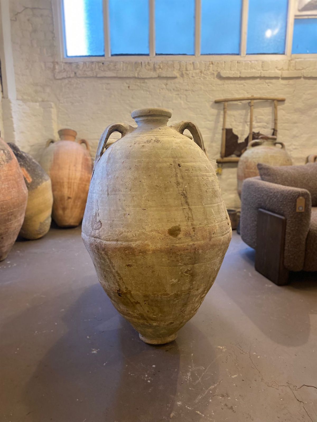 Tifl – 19th Century Tunisian Olive Pot photo furniture