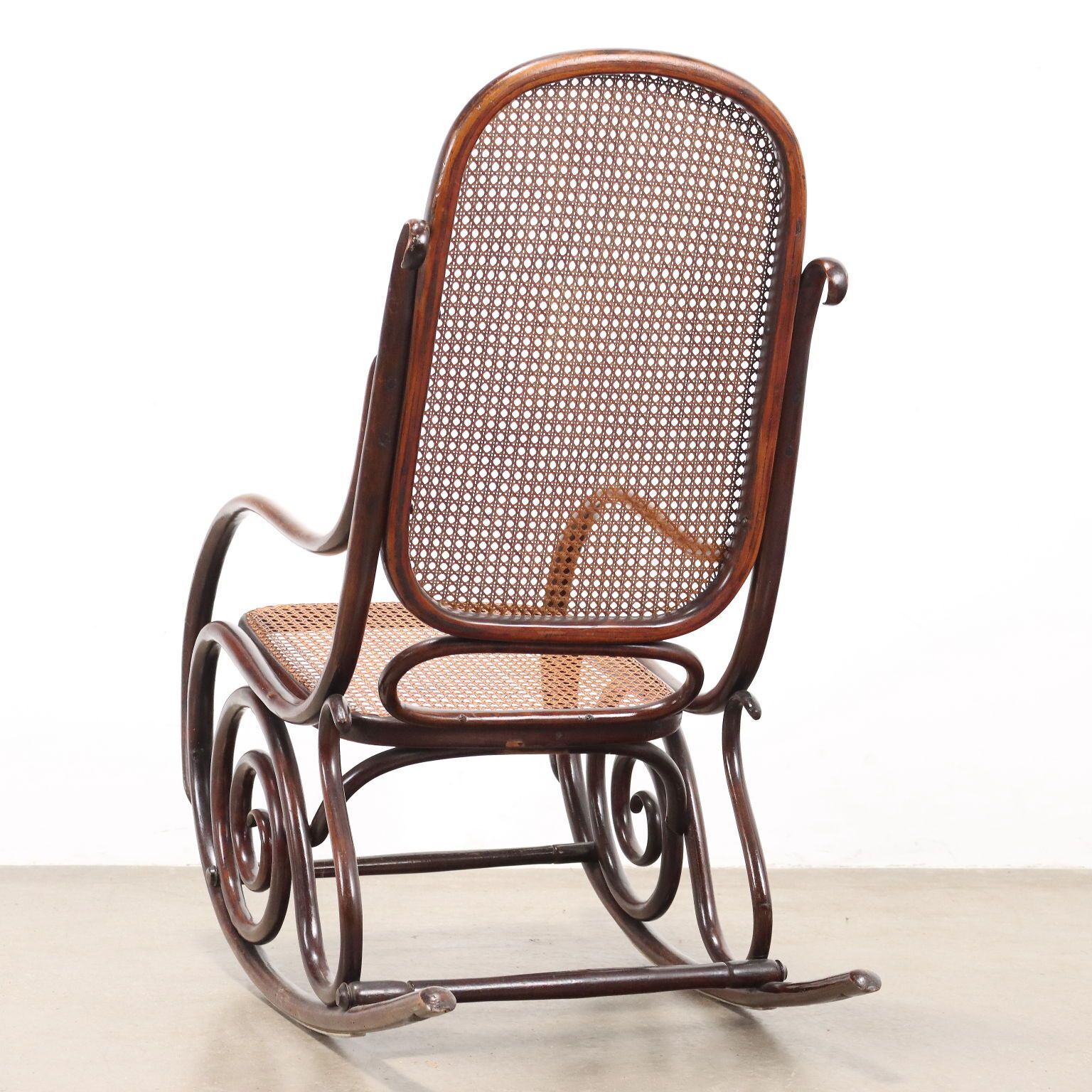 Rocking Chair Thonet Style Art Nouveau Austria XX Century photo vintage