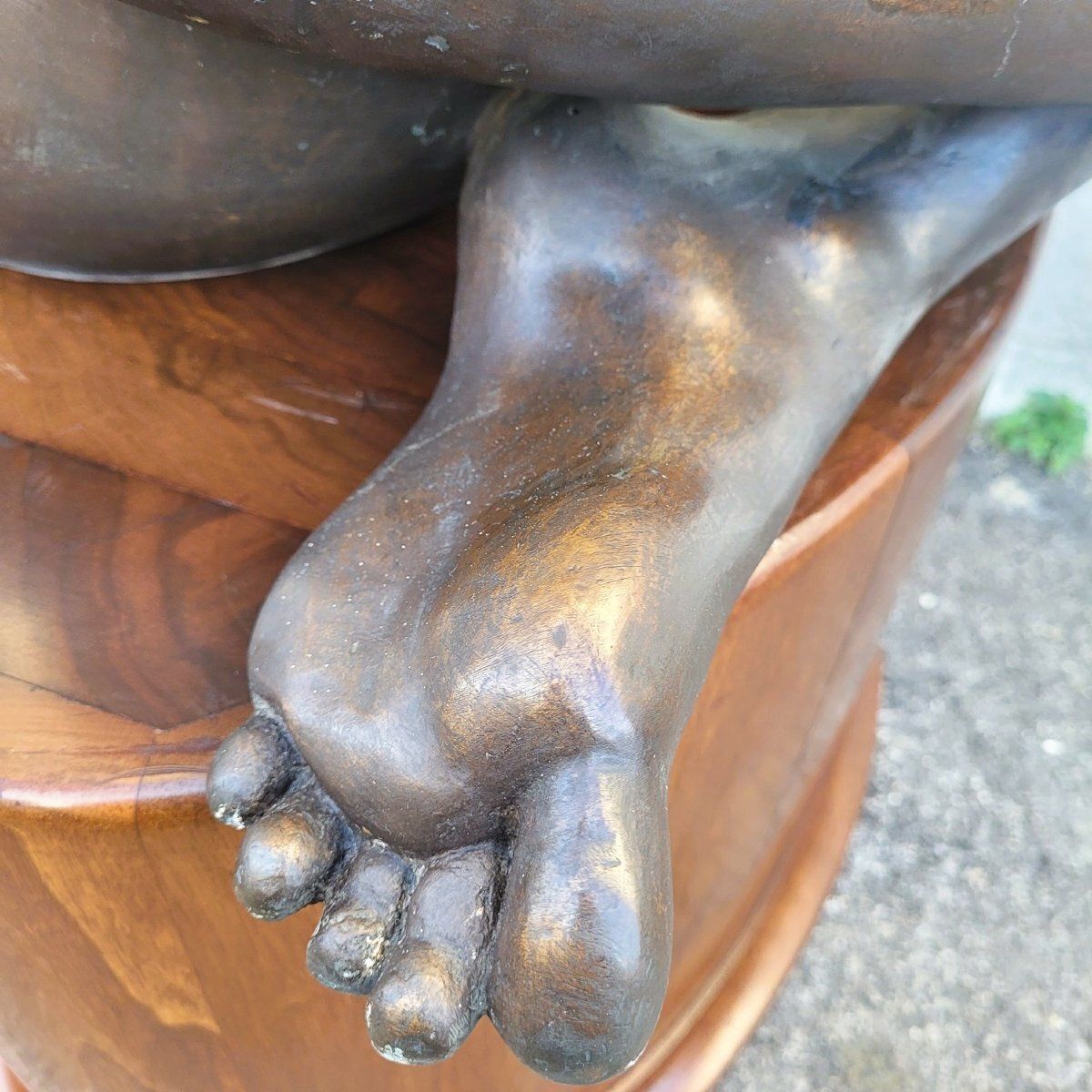 photo for sale M Ventura, Nude Of A Woman, Signed Bronze, Late 20th Century