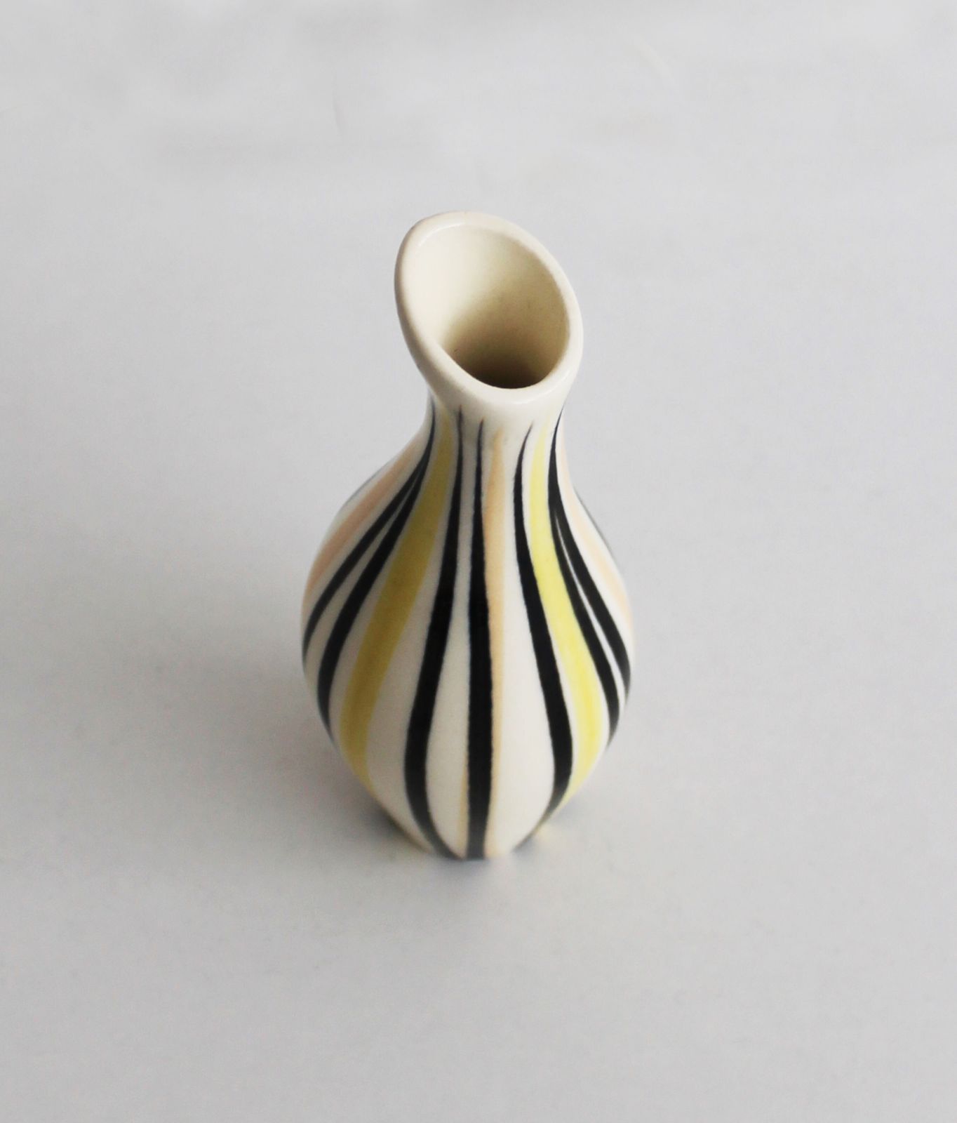 1950's Flower Vase By Jarmila Formankova For Ditmar Urbach photo buy