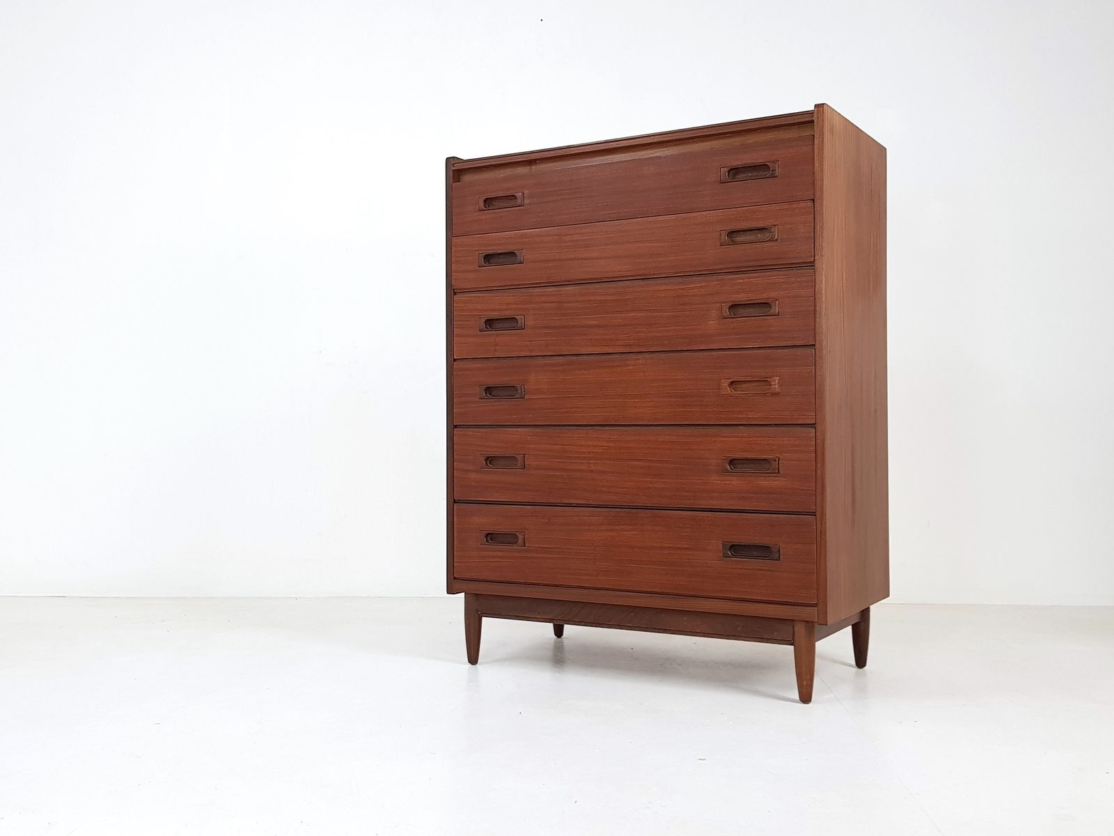 Vintage Chest Of Drawers   Mid Century photo buy