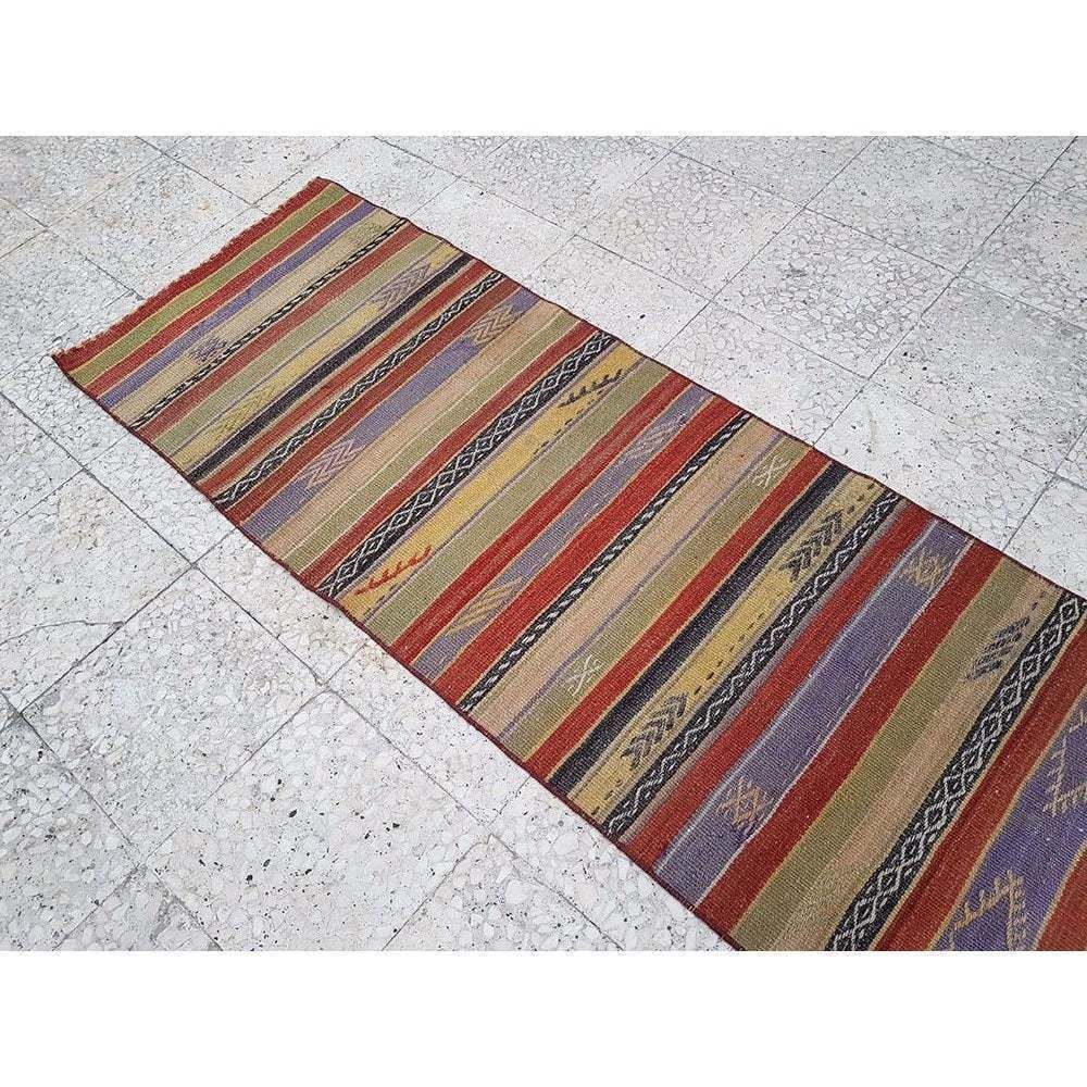 photo furniture 1970s Vintage Handmade Turkish Kilim Runner Rug