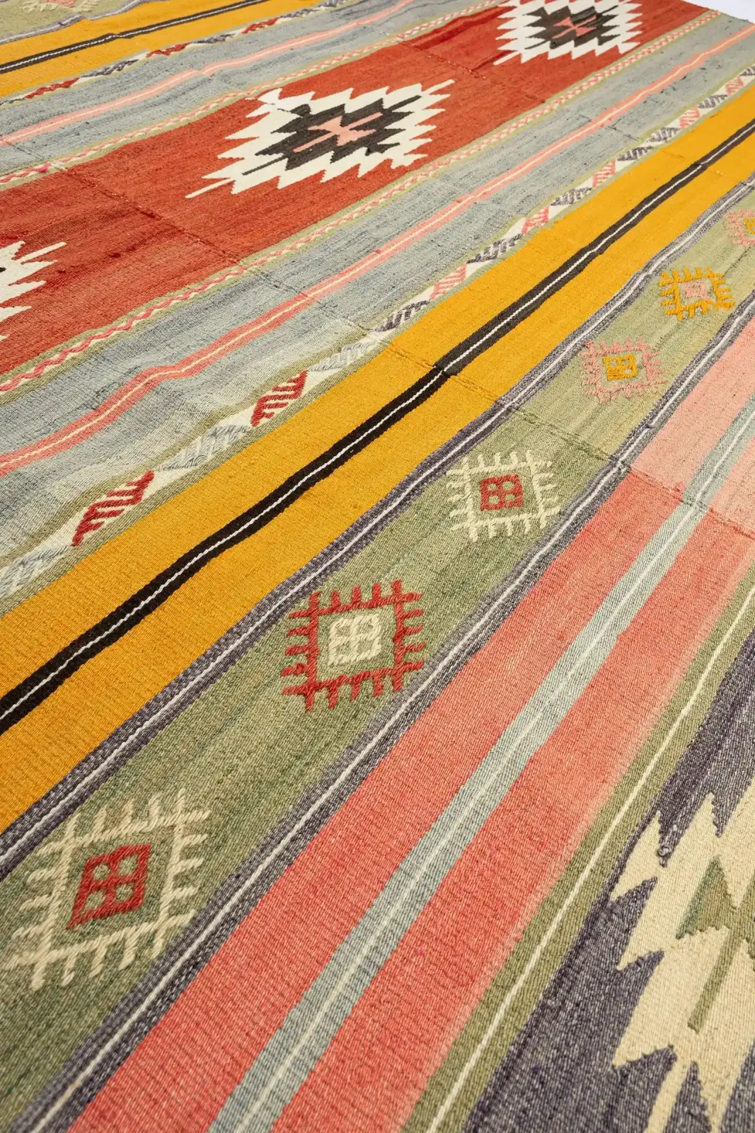 Denizli Vintage Kilim 226x180cm photo for sale
