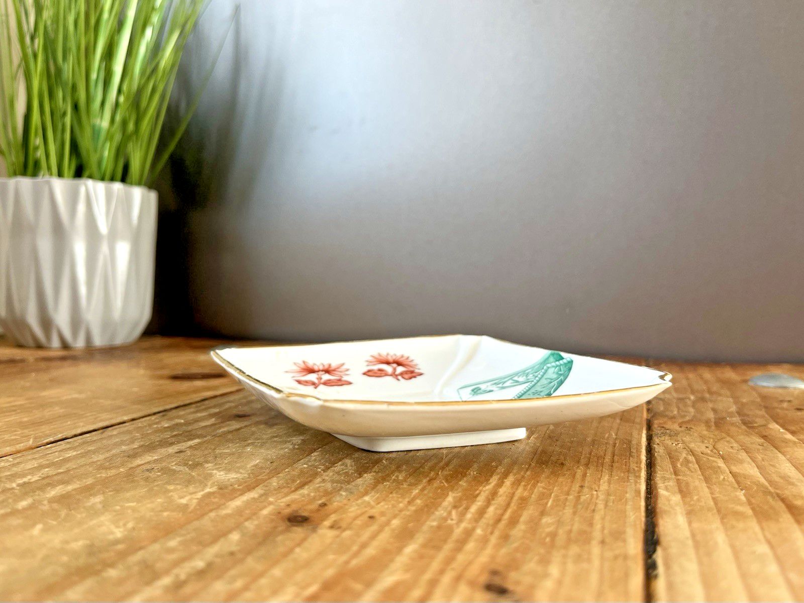 photo for sale Rare Antique 1879 Royal Worcester Aesthetic Movement Japonisme Ashtray Or Saucer