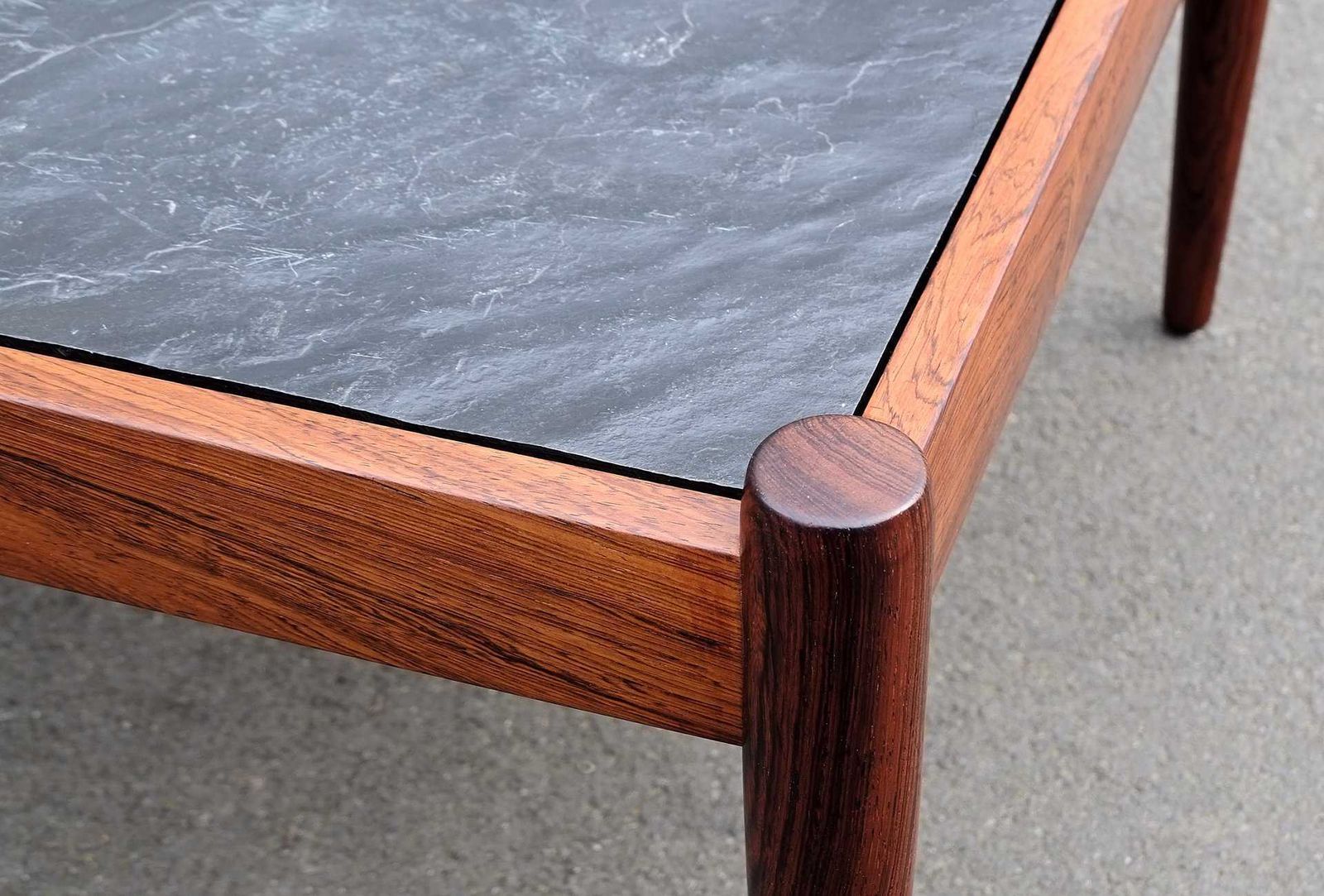 photo vinterior Kai Kristiansen ‘Universal’ Low Tables For Magnus Olesen