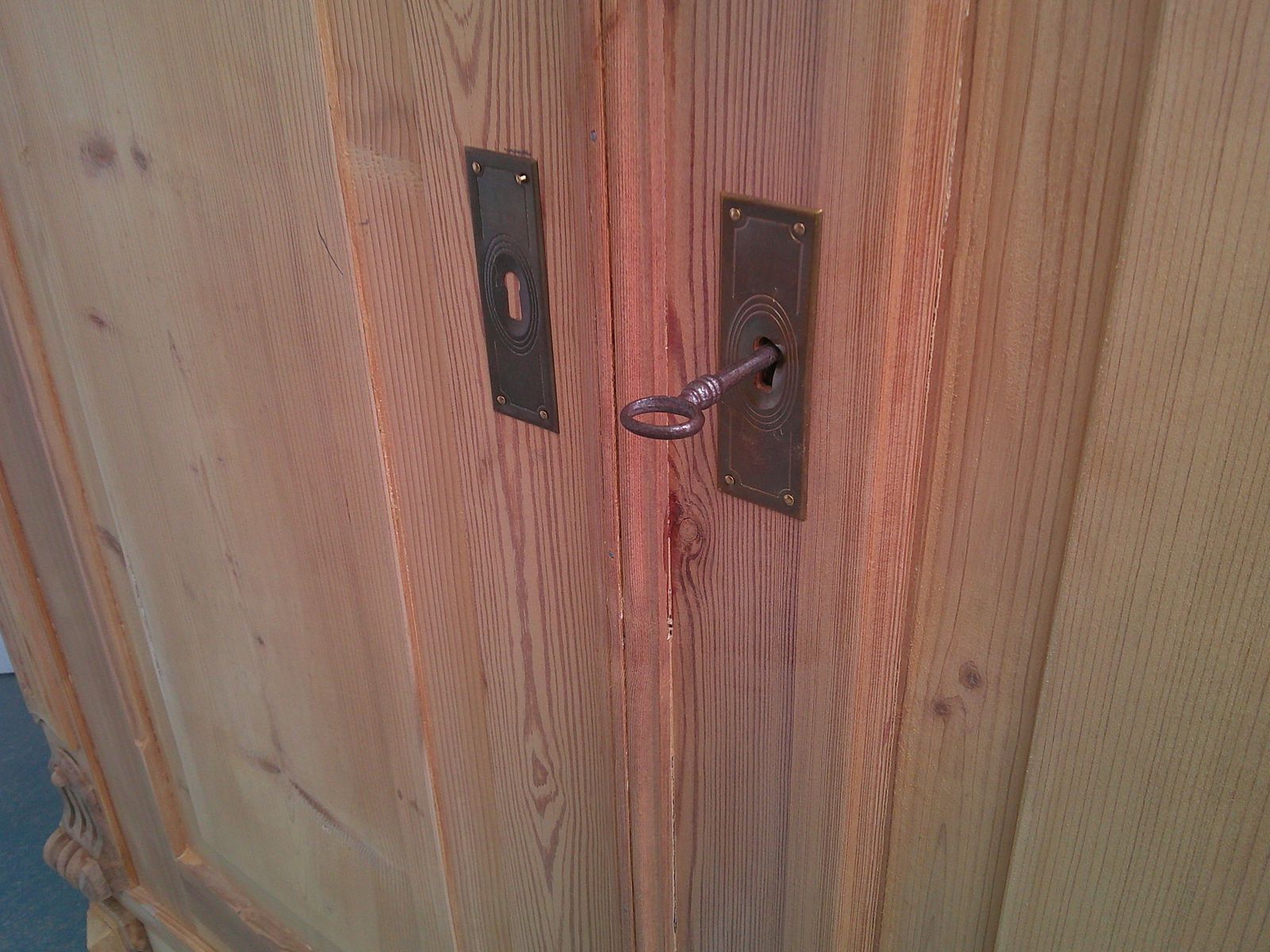 photo for sale A Rare Georgian  Pine Fitted 1 Piece Cupboard To Wax/Paint