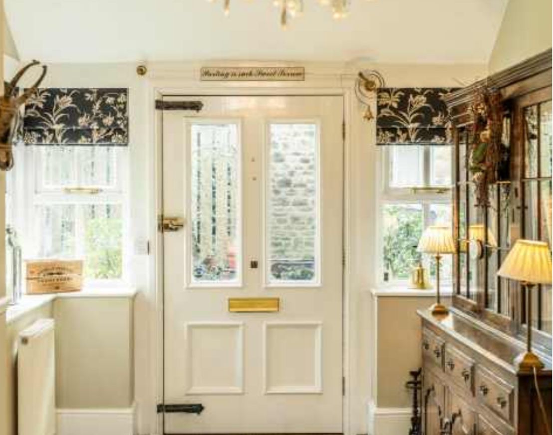 Rossiters Of Bath Oak Dresser photo Furniture
