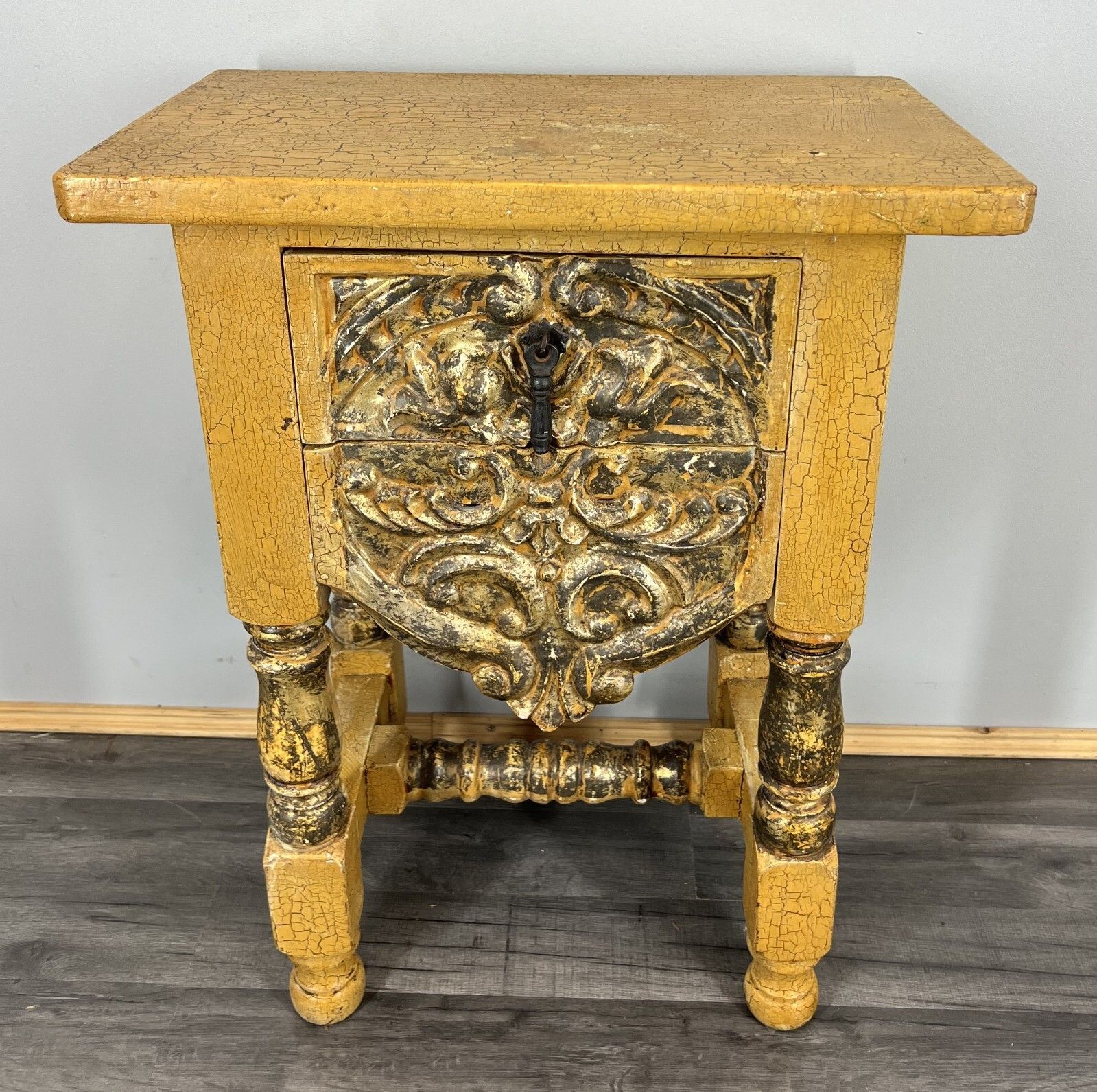 Bedside Table Vintage French Style Side Table Gold Ornate Drawer – Lot 3860