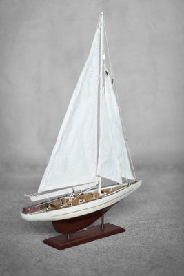 photo vintage Mid Century Scandinavisch Modern Houten J Class Ranger J5 Jachtmodel, Ca. Jaren 1960